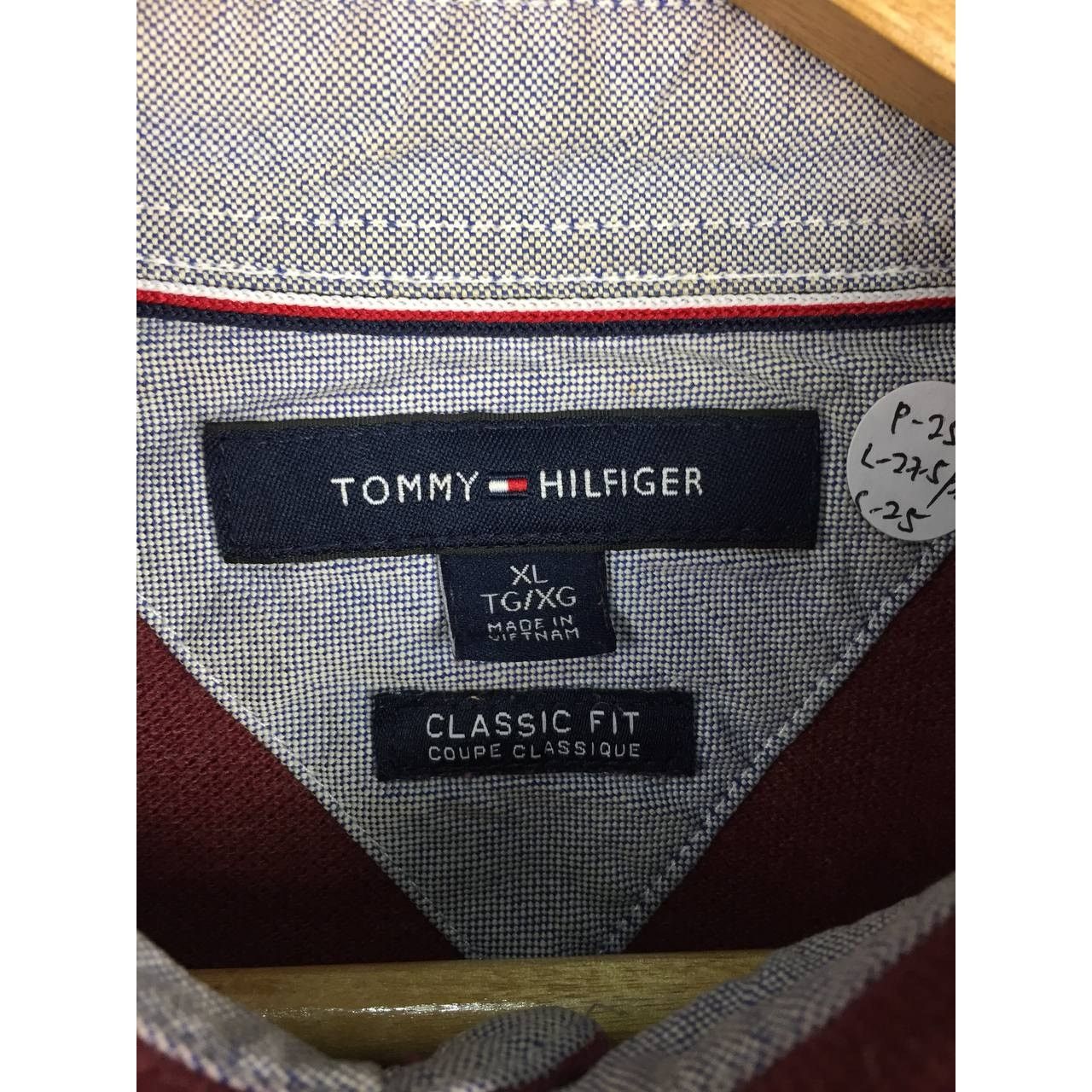 Tommy Hilfiger × Vintage Tommy Hilfiger Small Logo Classic Fit Longsleeve Polo Tee Size US XL / EU 56 / 4 - 8 Thumbnail