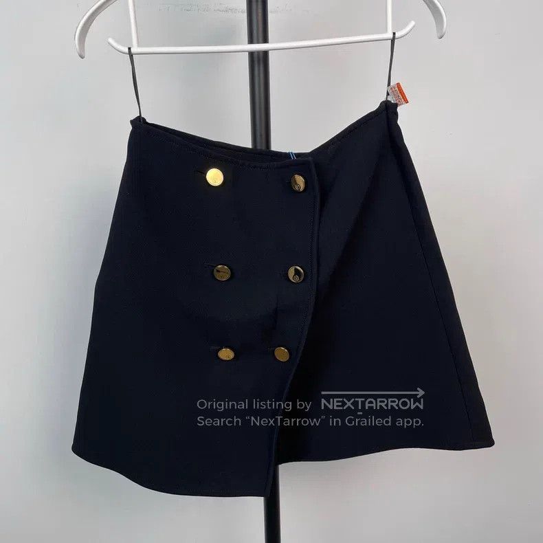 Louis Vuitton Louis Vuitton Black A-line skirt Size 35" - 1 Thumbnail