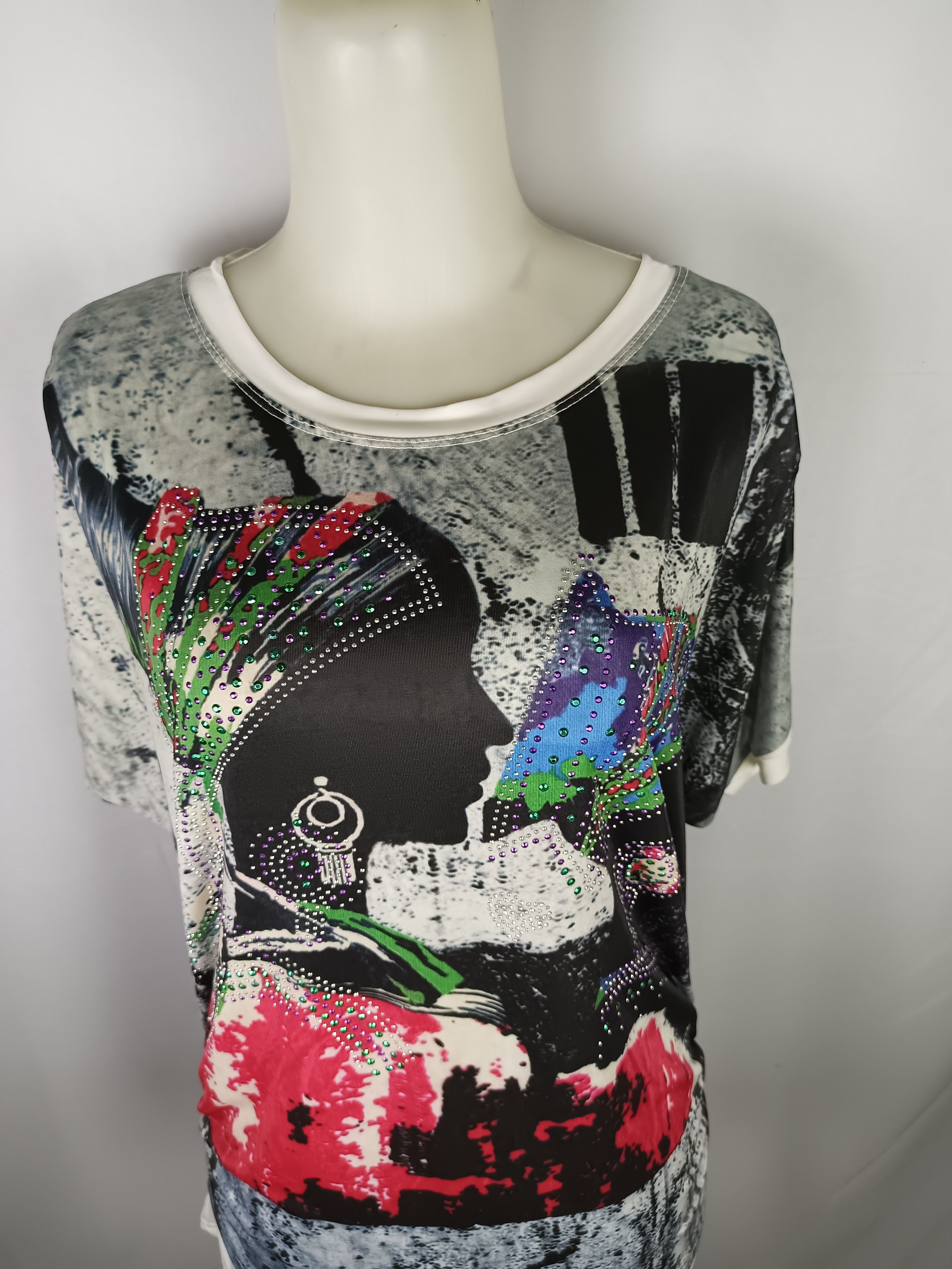 Vintage Adolfo Women's Printed Jersey T-Shirt Size M / US 6-8 / IT 42-44 - 2 Thumbnail
