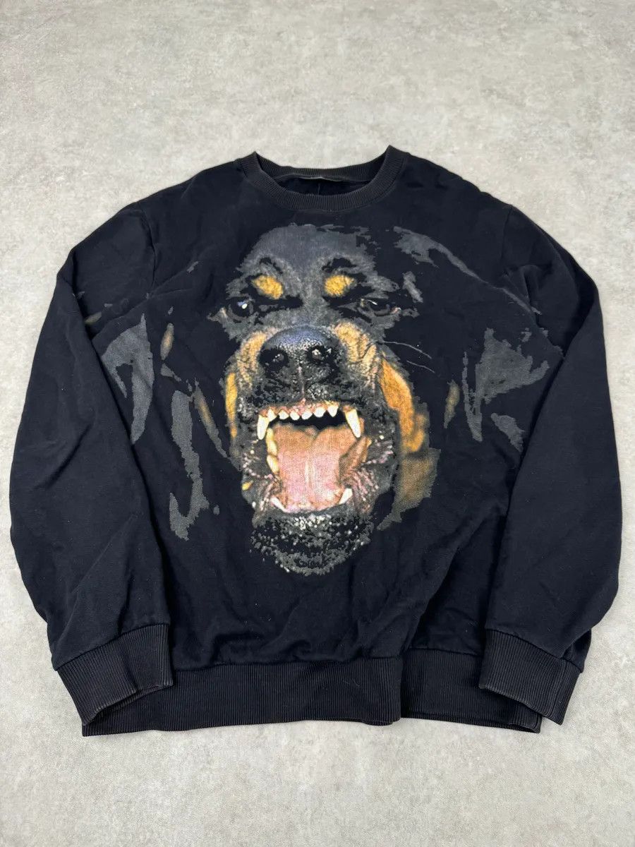 Givenchy AW2014 Givenchy Black Rottweiler Dog Crewneck Sweater by ...