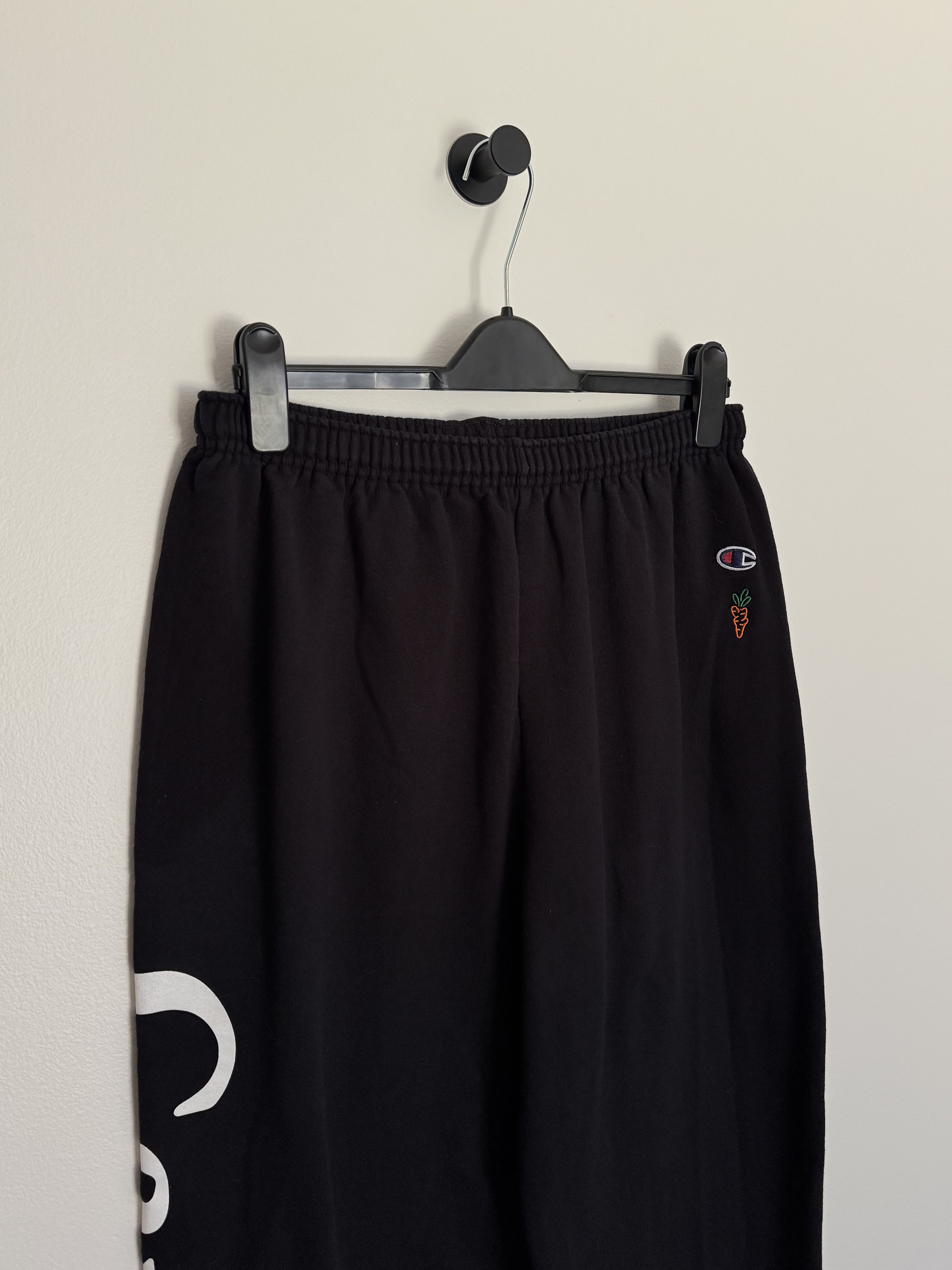 Carrots by Anwar Carrots × Champion Champion x Carrots Sweatpants Size US 35 - 2 Thumbnail