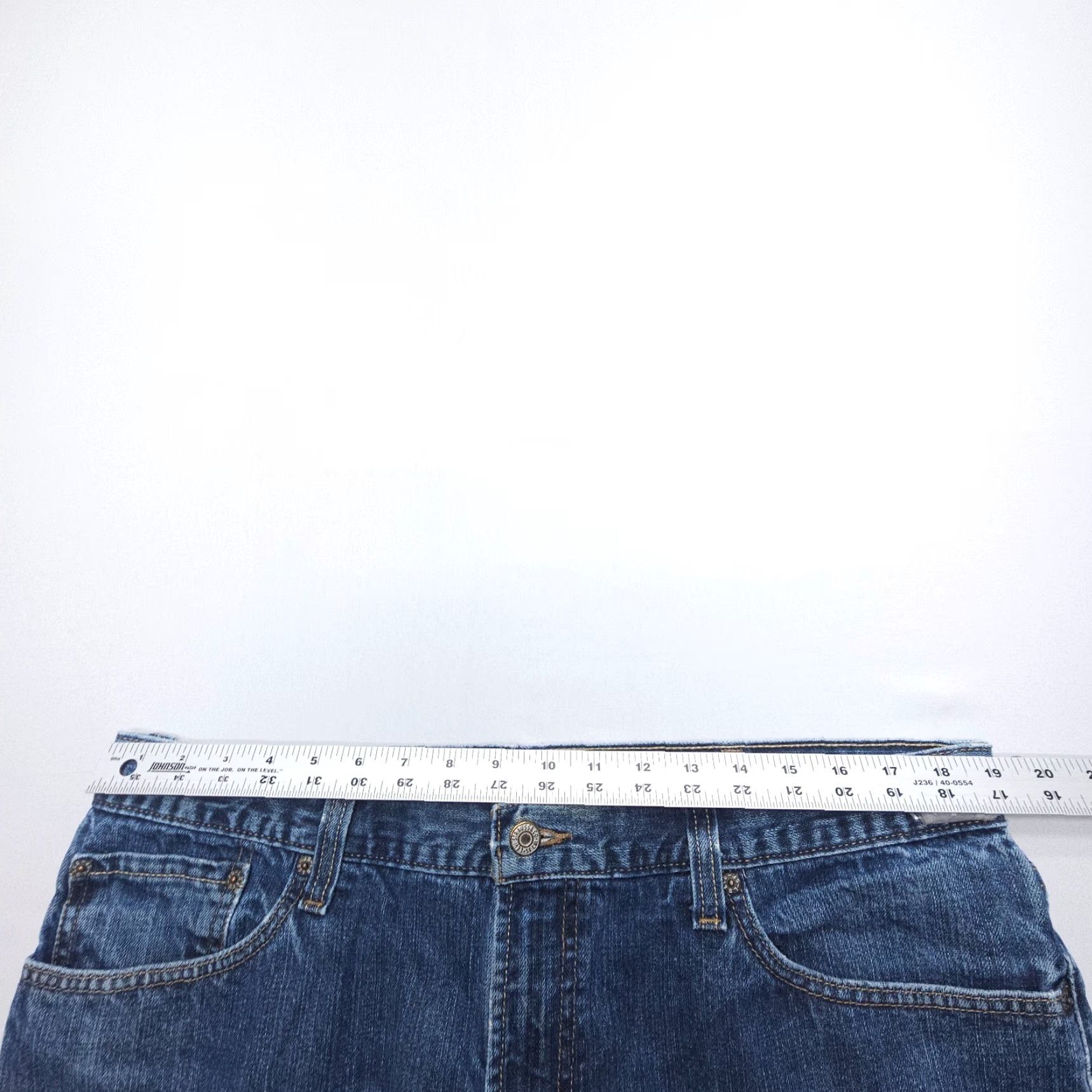 Levi's VINTAGE Levi's 505 Regular Straight Jeans Mens 40 x 30 Dark Wash Blue Denim 5-Pocket Model Levi's 505 American 90s/Mexico Mens Size US 40 / EU 56 - 6 Thumbnail