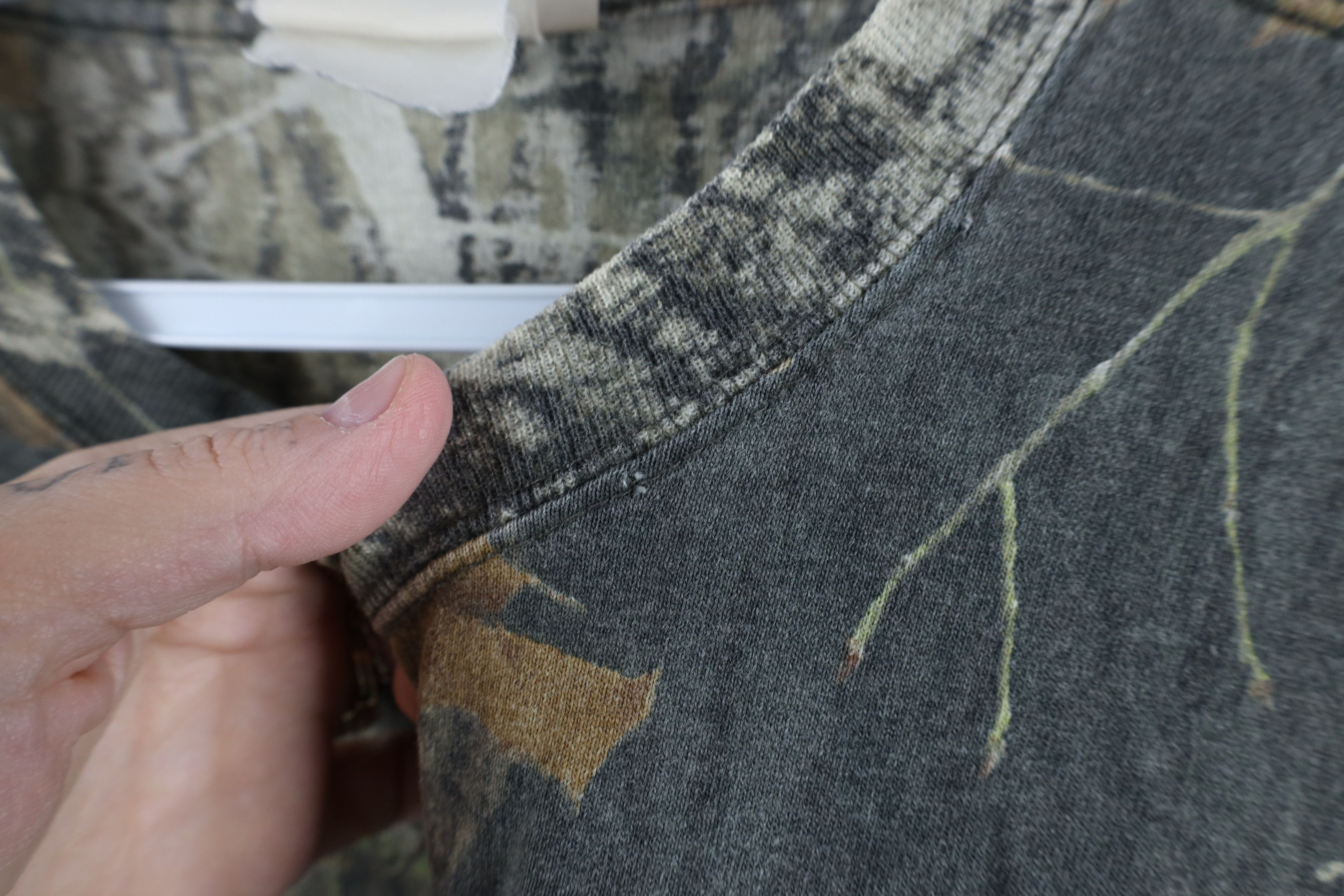 Vintage Vintage 90s Streetwear Oak Camouflage Long Sleeve T-Shirt Size US XXL / EU 58 / 5 - 5 Thumbnail