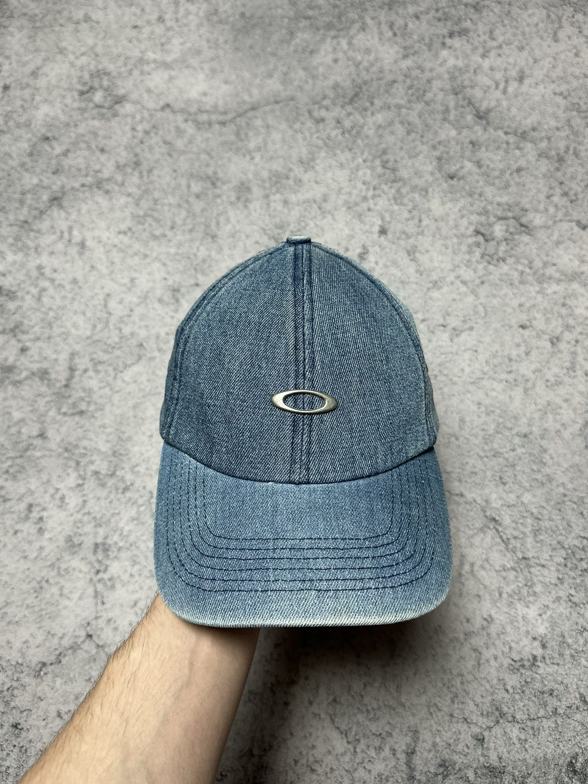 Oakley Vintage Oakley Metal Logo Denim Cap Size ONE SIZE - 5 Thumbnail
