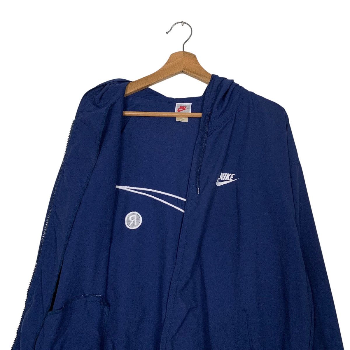 Nike Vintage Nike Swoosh Hooded Zipper Jacket Size US M / EU 48-50 / 2 - 11 Thumbnail