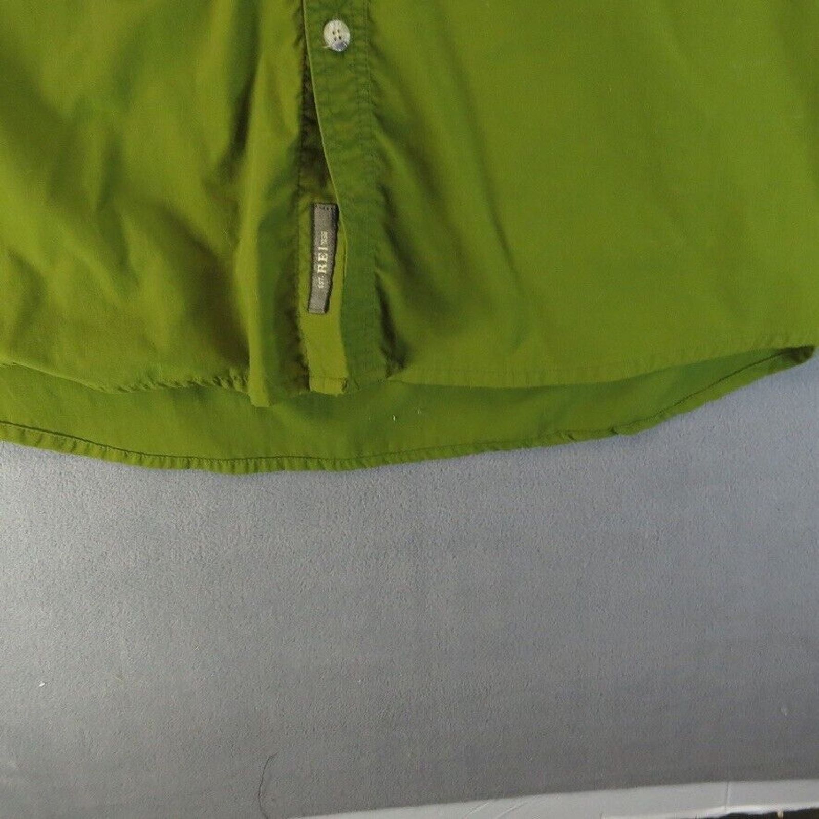 Rei REI Short Sleeve Shirt Mens Lg Nylon Fishing Hiking Camping Size US L / EU 52-54 / 3 - 4 Thumbnail