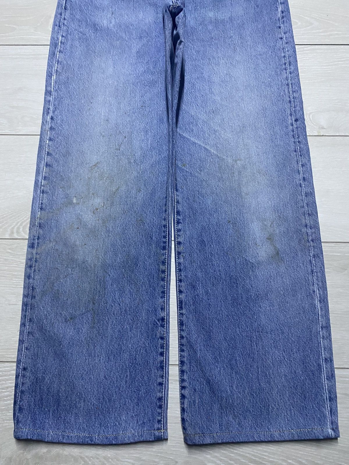 Barneys New York Vintage Barneys New York Light Wash baggy Jeans Size US 31 - 5 Thumbnail