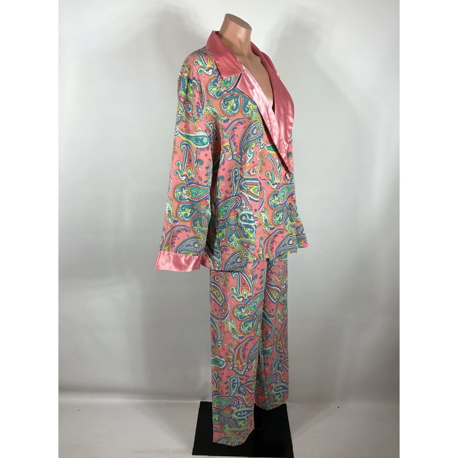 VINTAGE Victoria's Secret Pink Satin Paisley Floral Pajamas Set SZ Large Women Satin Pajamas Set L Pink 90s American Womens
