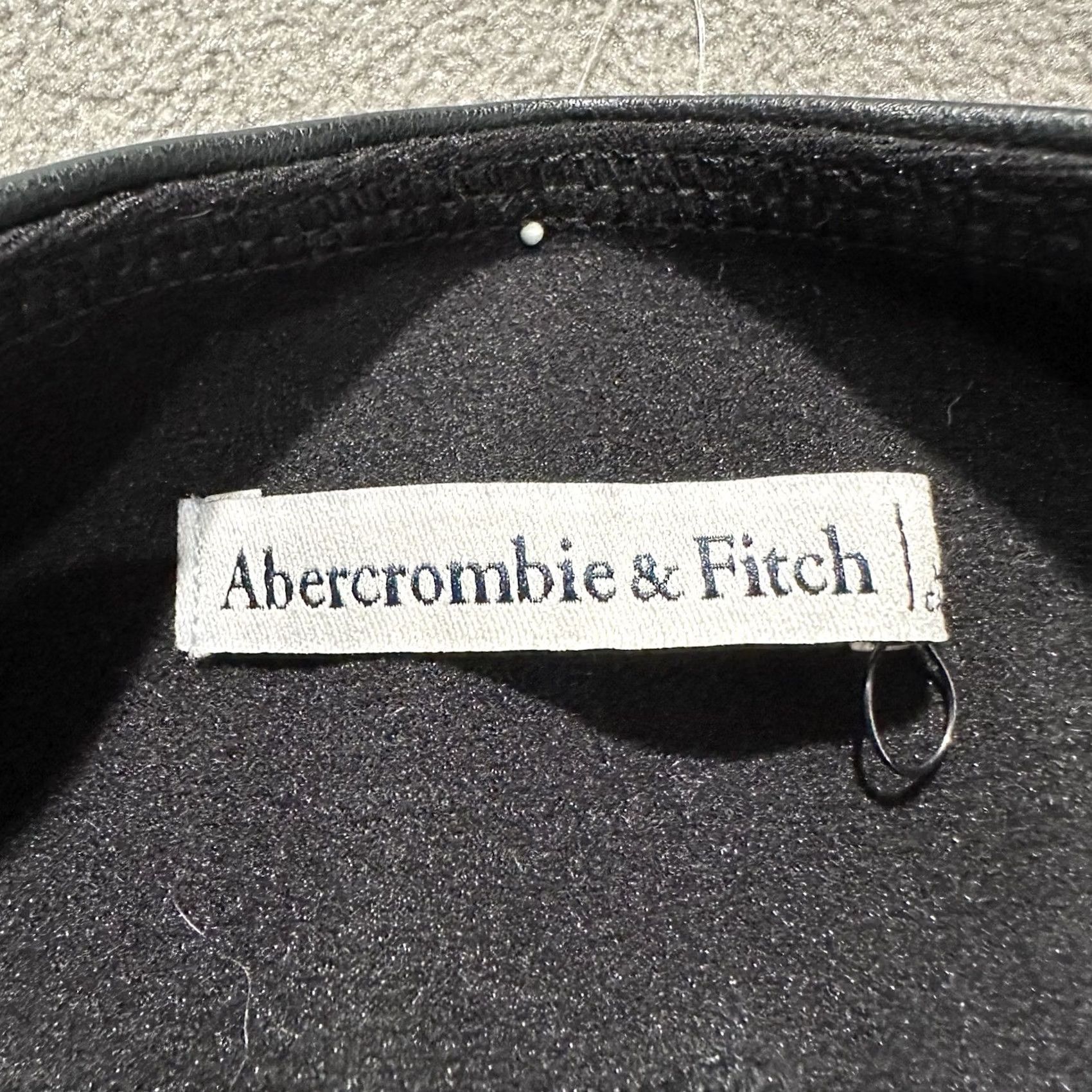 Abercrombie & Fitch Abercrombie & Fitch Leggings Womens Black Small Faux Leather Skinny EUC Size 28" / US 6 / IT 42 - 7 Thumbnail