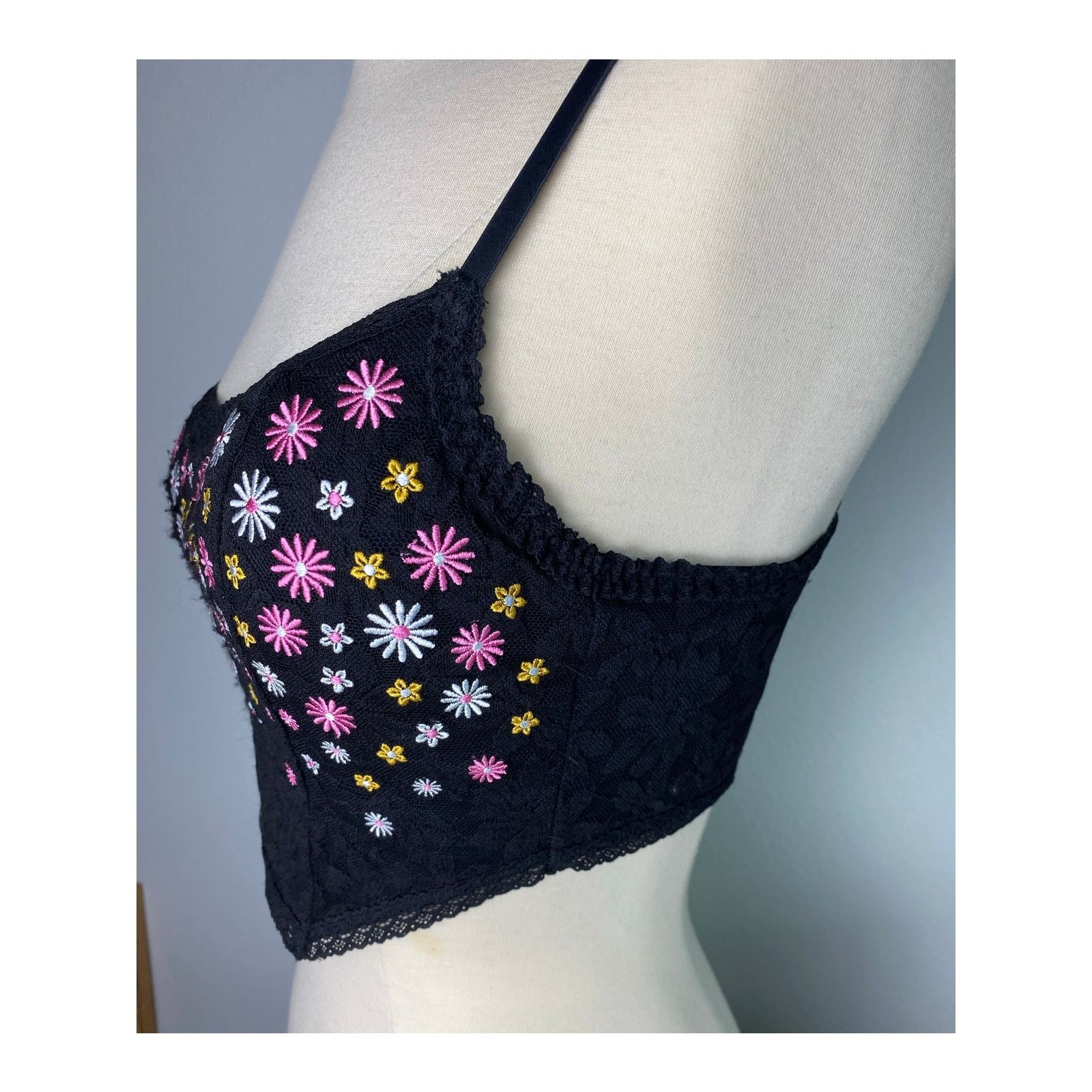 Pink Pink Bra Sz. 34C, Medium, Black w/ Flowers Size ONE SIZE - 2 Thumbnail