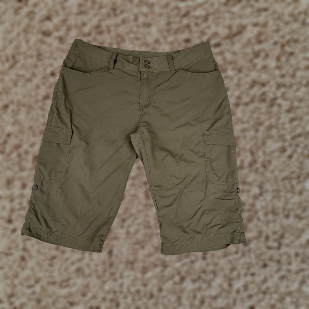 Patagonia Patagonia Pants Womens 8 Green Capri Hiking Cargo Pockets Quick Dry Stretch 13" Womens Capris Size 30" / US 8 / IT 44 - 1 Thumbnail