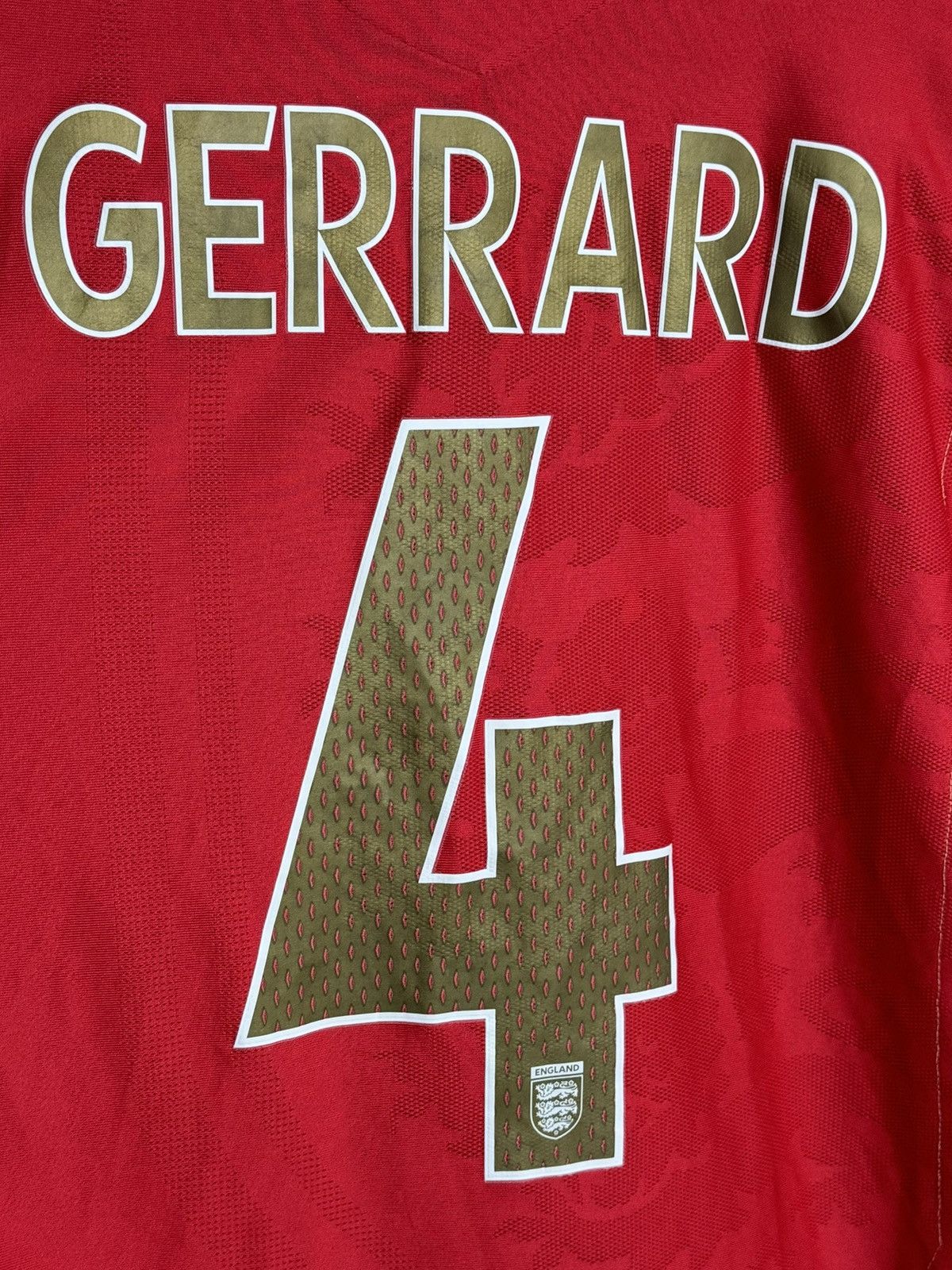 Umbro England National Team 06/08 Away Gerrard Football Jersey Size US L / EU 52-54 / 3 - 3 Thumbnail