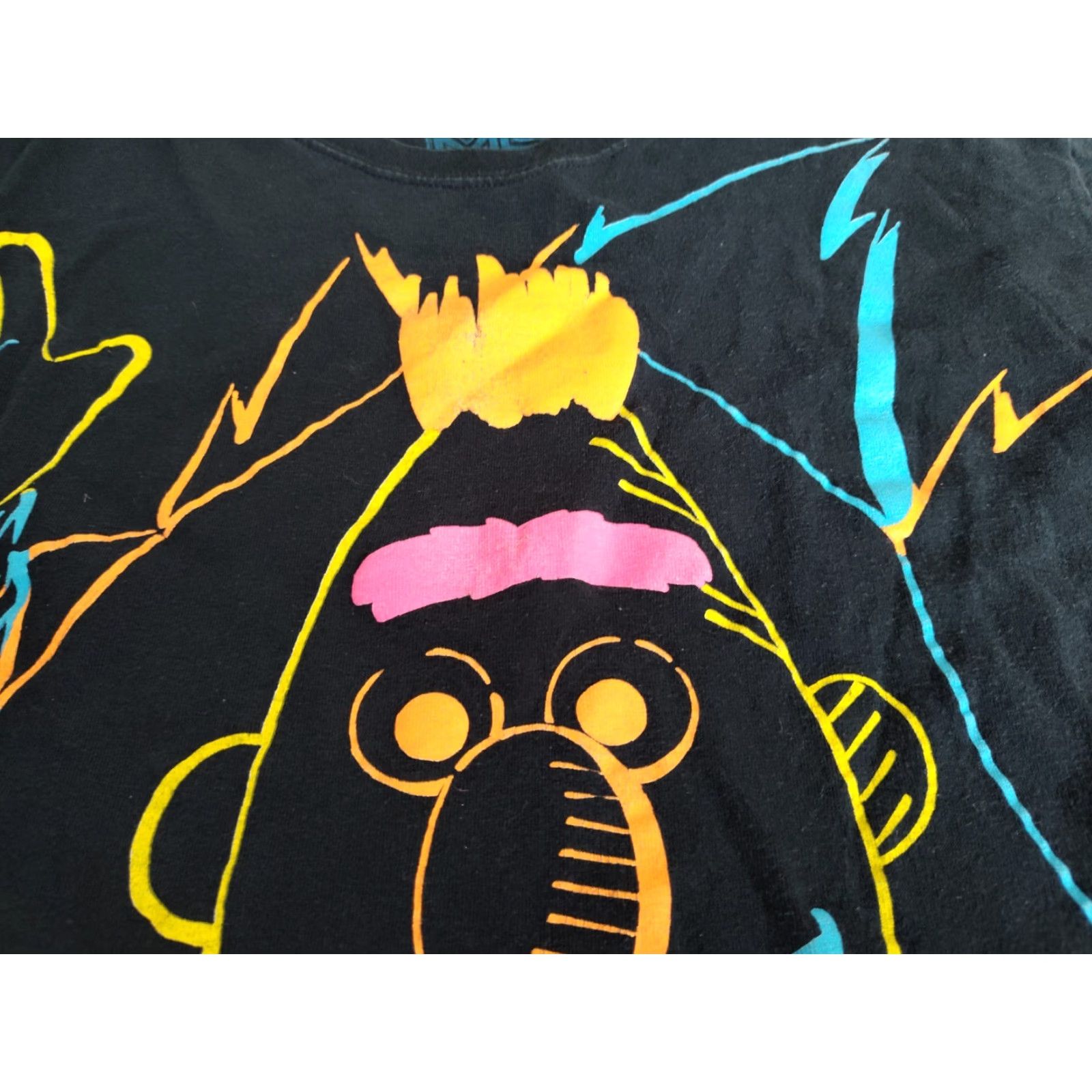 Vintage VINTAGE Sesame Street T-Shirt Men Size M Short Sleeve Cartoon Bert Ernie Retro 90s Neon Black Size US M / EU 48-50 / 2 - 4 Thumbnail