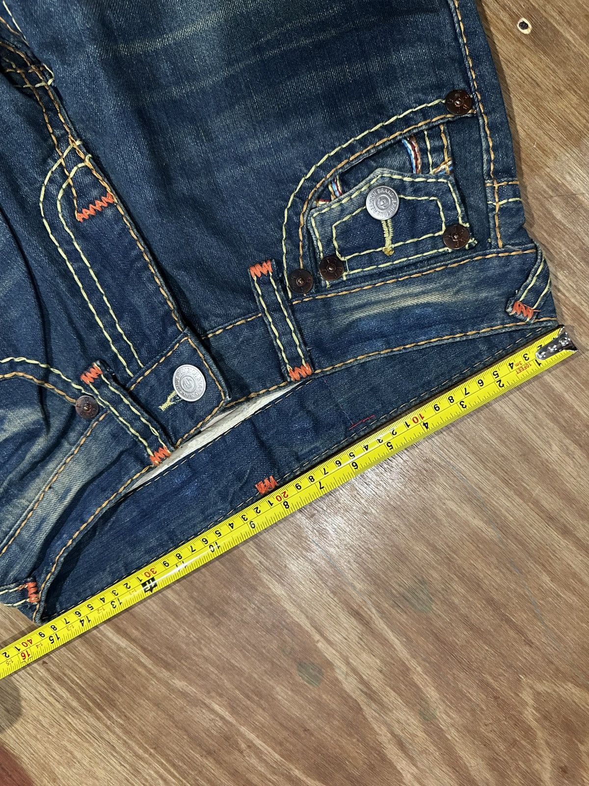 True Religion Rainbow Joey True Religion flared Jeans Size 30" / US 8 / IT 44 - 7 Thumbnail