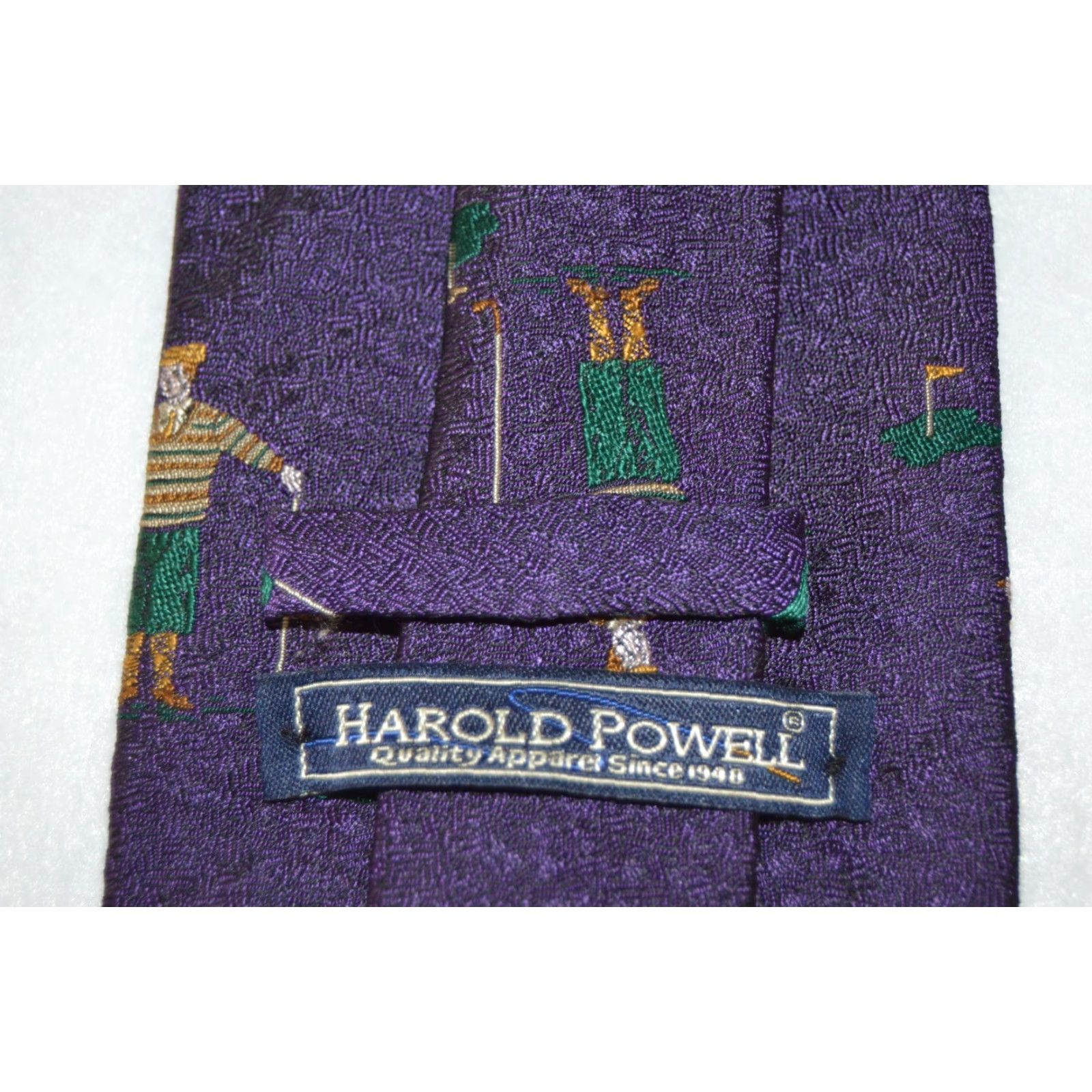 Vintage Harold Powell Men’s Formal Necktie Purple Necktie Golfer Silk 3.5in Wide Classic 57"-60" Vintage: No Pattern: Golfer Size ONE SIZE - 4 Thumbnail
