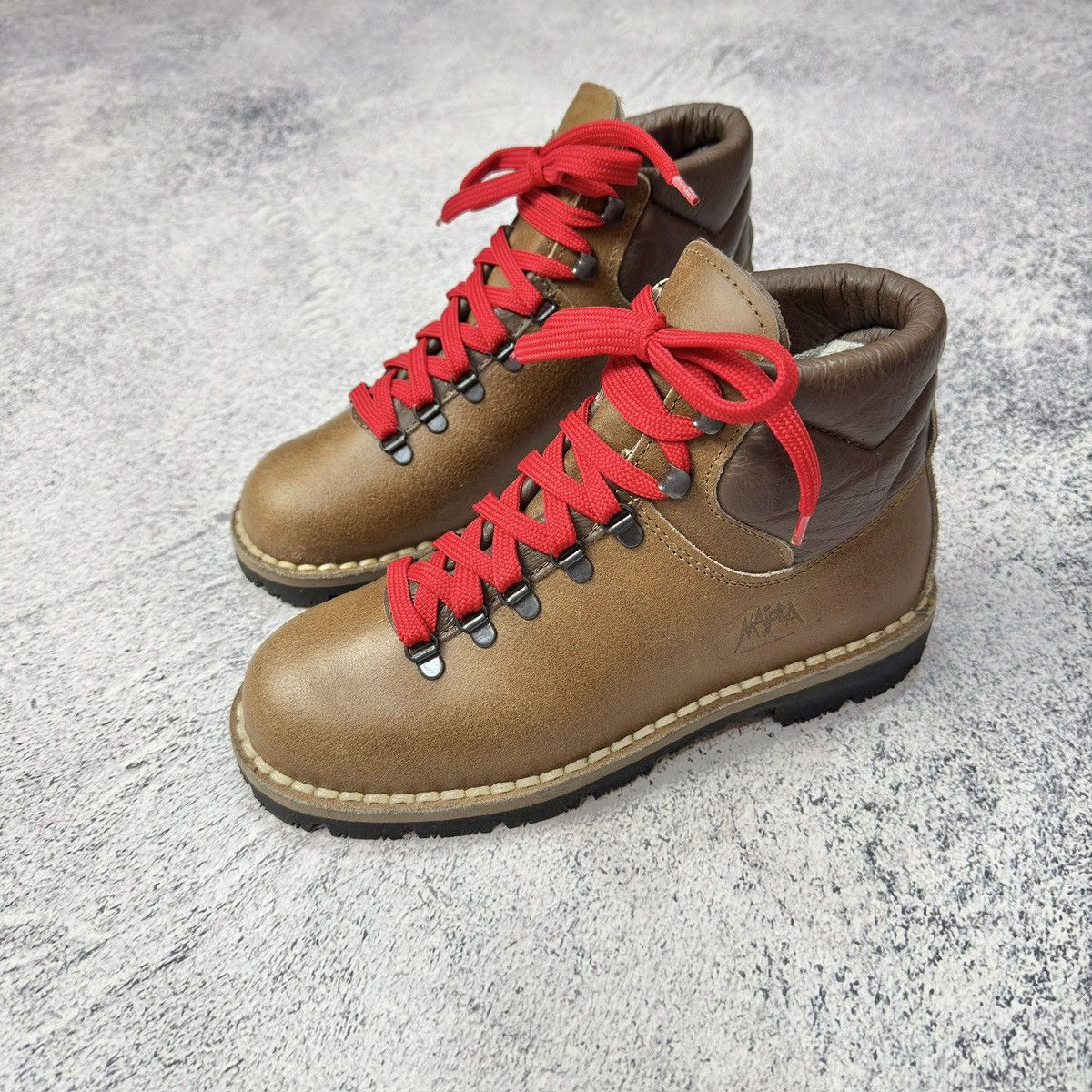Vintage Hiking Trekking Boots Italy US8 UK7 EU41 26cm
