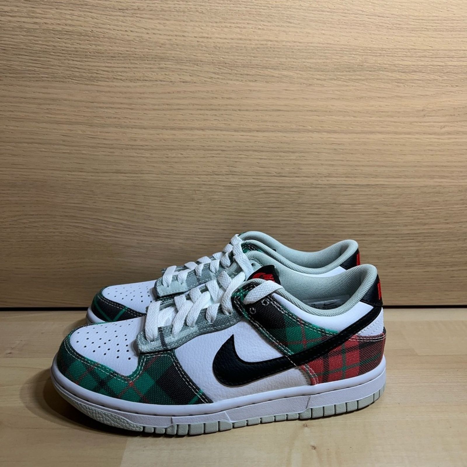 Nike Dunk Low “Tartan Plaid” Size US 5 / IT 35 - 3 Thumbnail