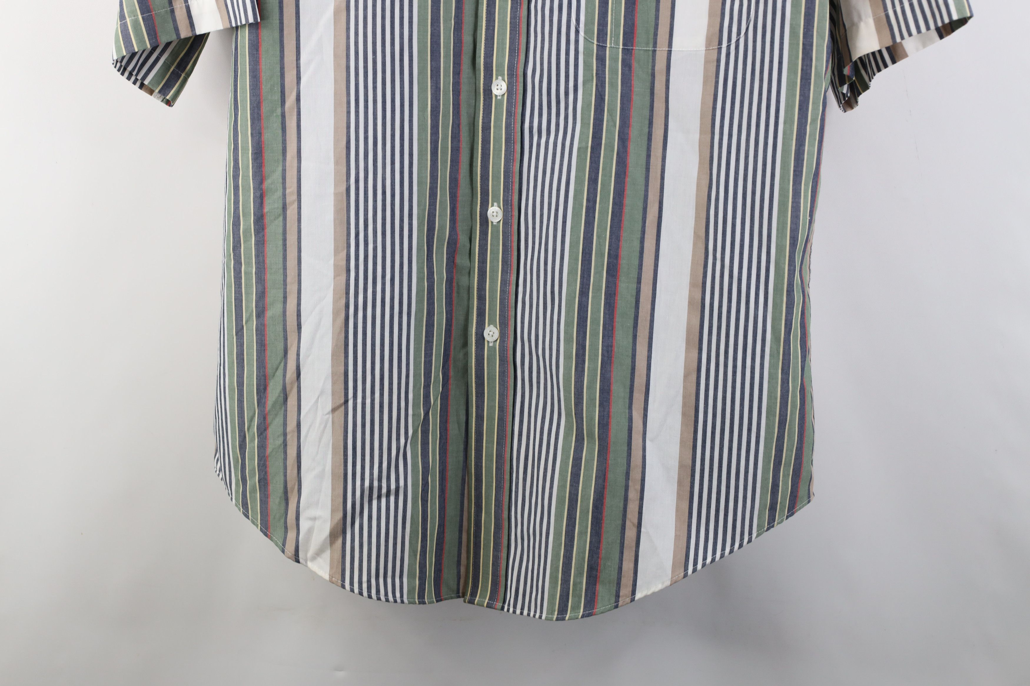Vintage Vintage 90s Streetwear Short Sleeve Button Down Shirt Size US M / EU 48-50 / 2 - 3 Thumbnail