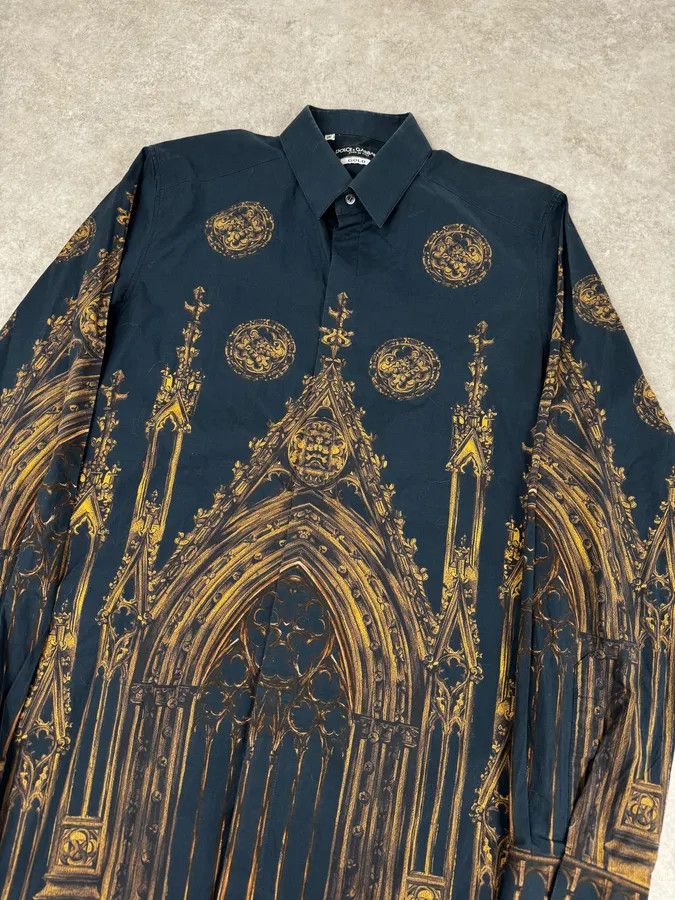 Dolce & Gabbana 2010s Dolce & Gabbana Catholic Cathedral Navy Shirt Size US M / EU 48-50 / 2 - 5 Thumbnail