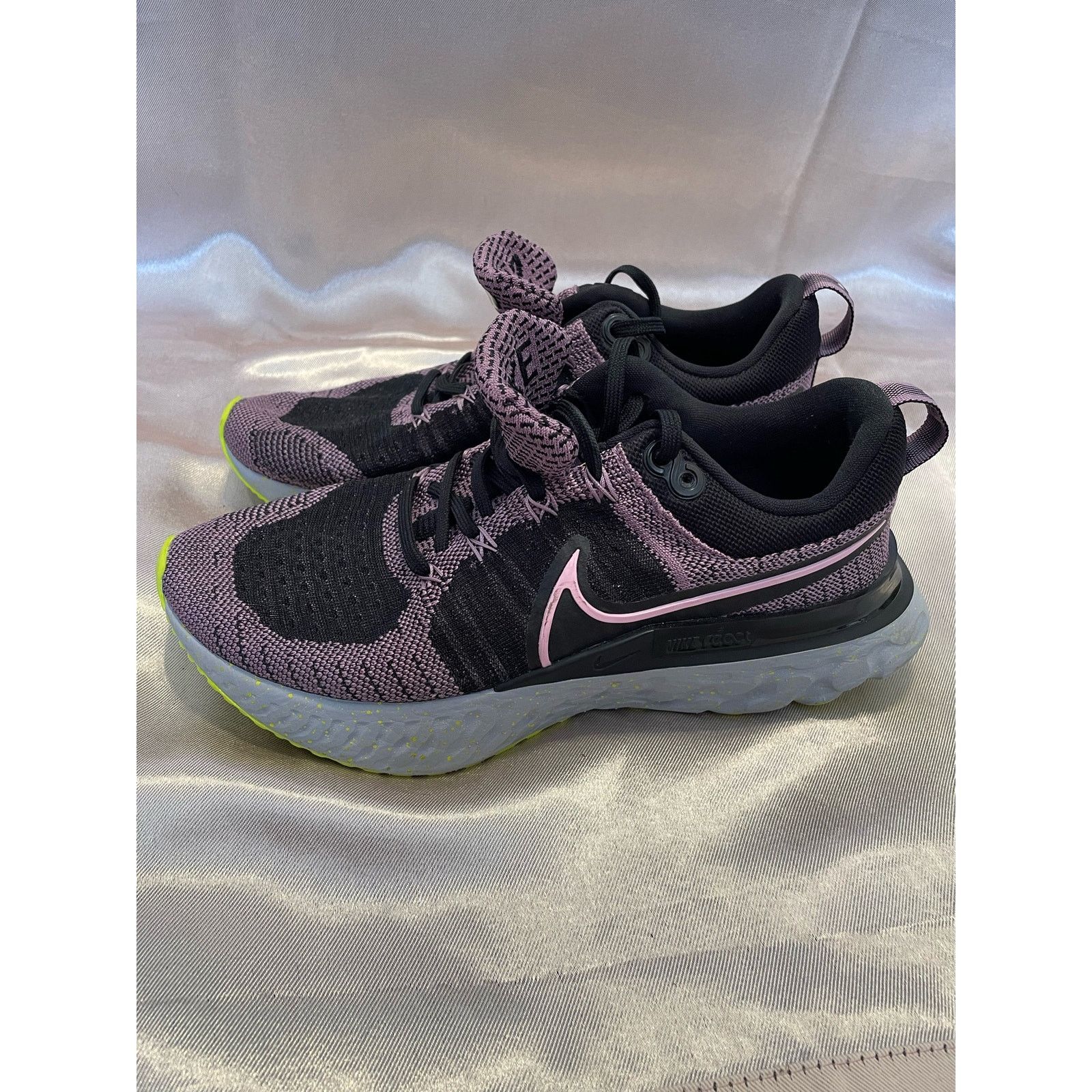 Nike Nike React Infinity Flyknit Purple Women's Sneakers - Size 7 Size US 7 / IT 37 - 3 Thumbnail