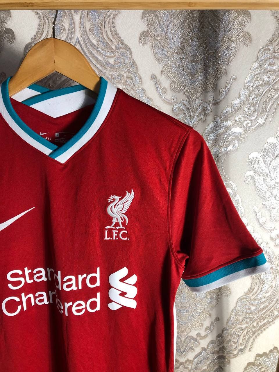 Nike × Vintage VERY RARE NIKE FC LIVERPOOL ENGLAND SOCCER JERSEY Y2K RETRO Size US S / EU 44-46 / 1 - 2 Thumbnail
