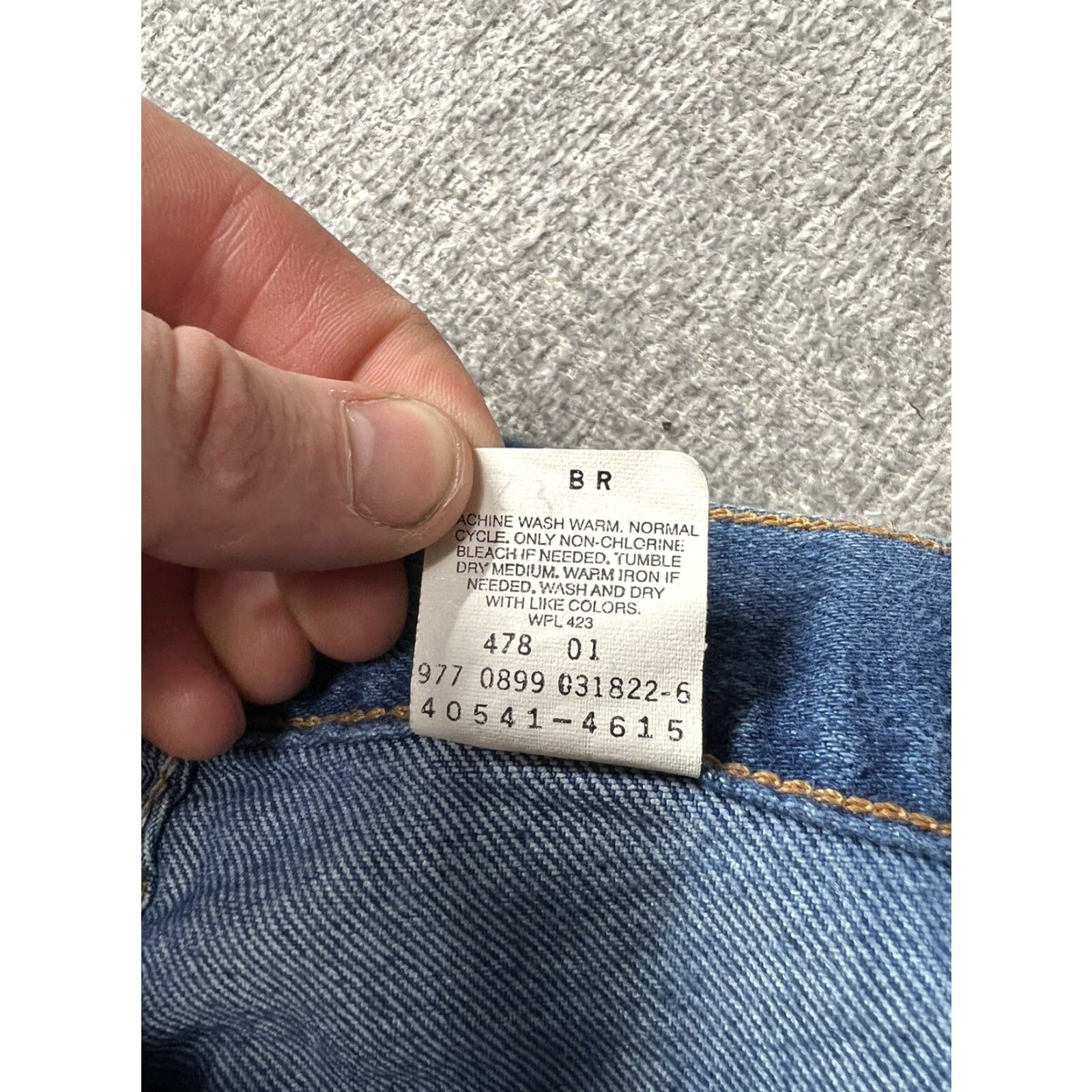 Levi's VTG Levi's 505 Jeans Mens 42x32 Regular Fit Straight Blue Denim Jeans Size US 42 / EU 58 - 4 Thumbnail