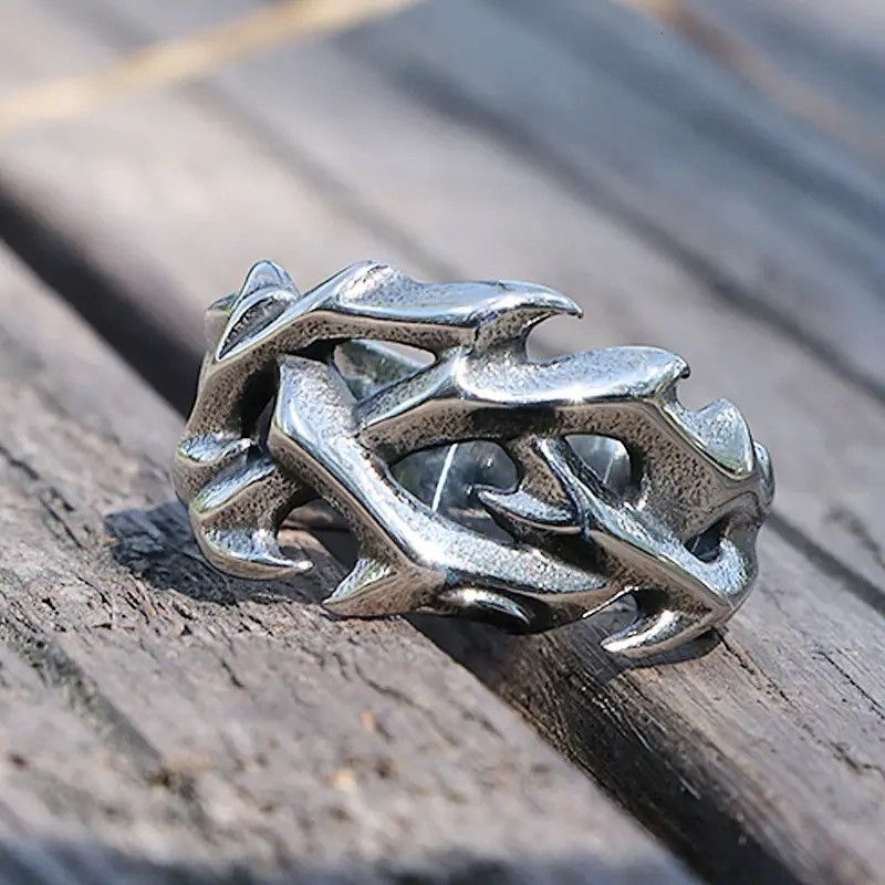 Jewelry × Vintage Vintage Hollow Out Design Crown of Thorns Ring Size ONE SIZE - 4 Thumbnail