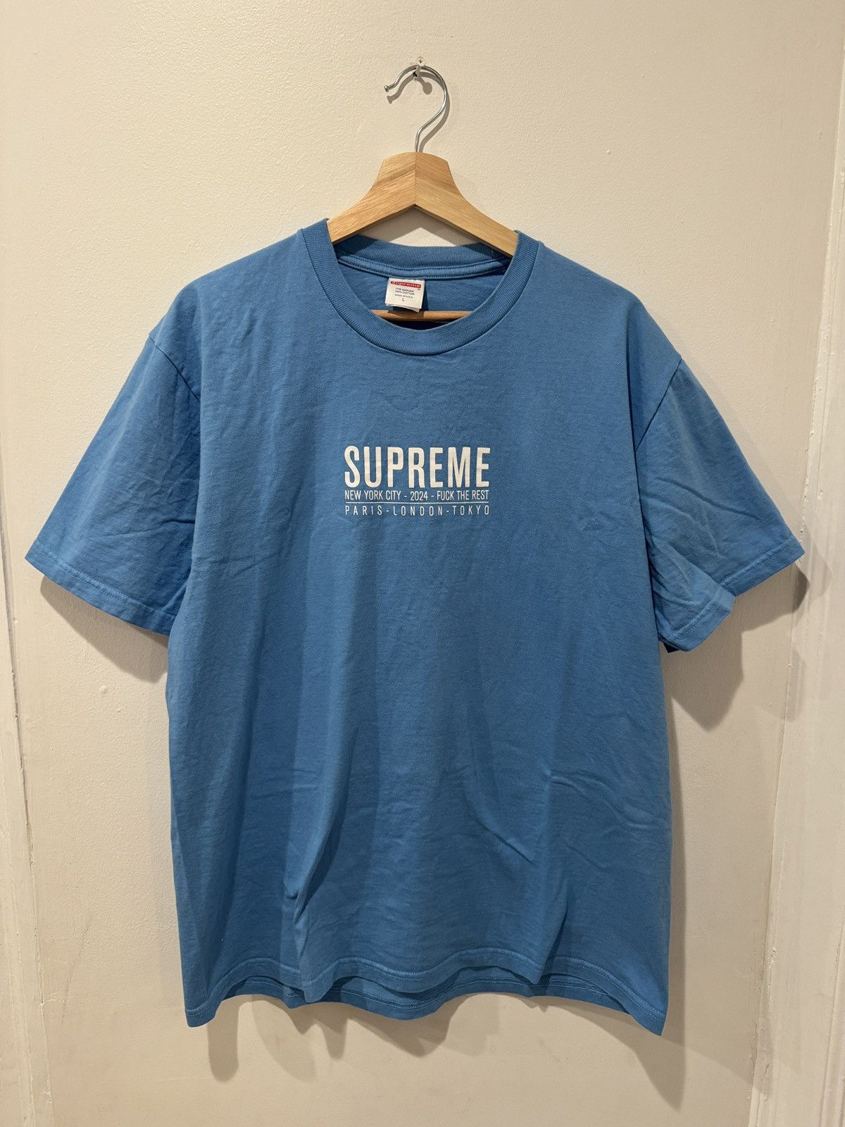 Supreme Supreme Paris Tee Bright Blue Size US L / EU 52-54 / 3 - 1 Thumbnail