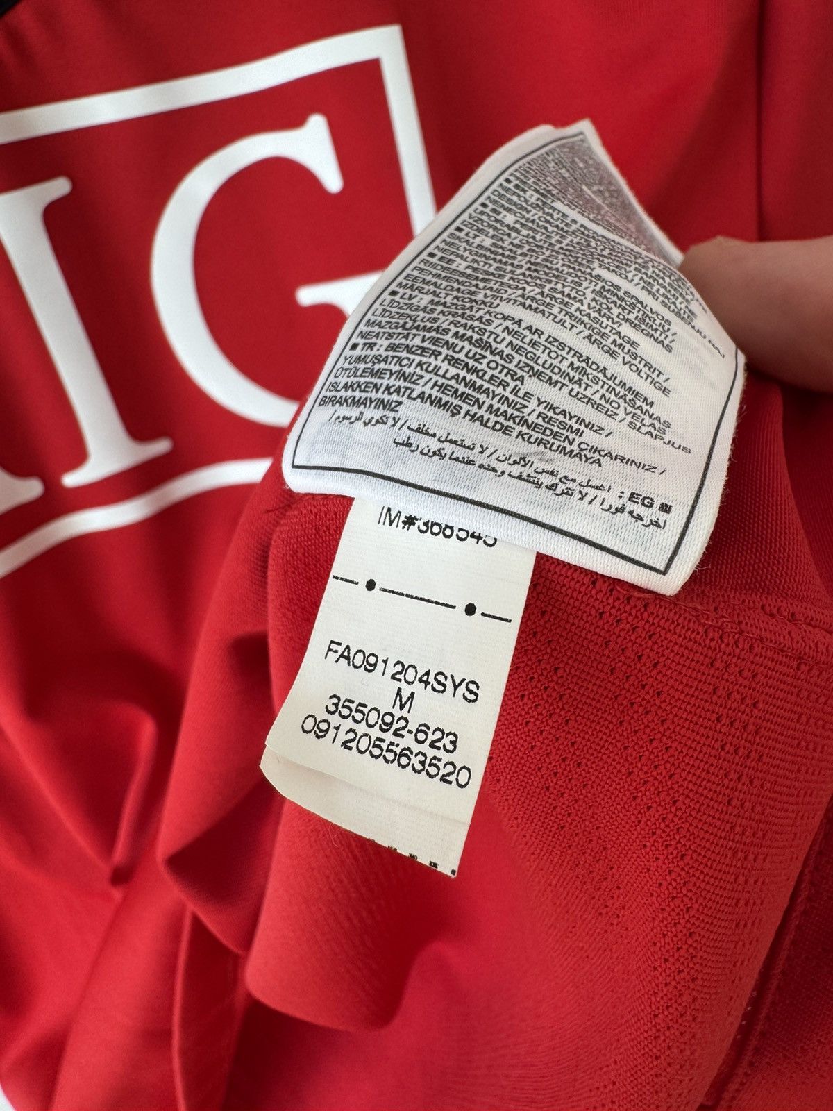 Nike Vintage Manchester United 2009-2010 Home Soccer Jersey Shirt Size US M / EU 48-50 / 2 - 19 Thumbnail