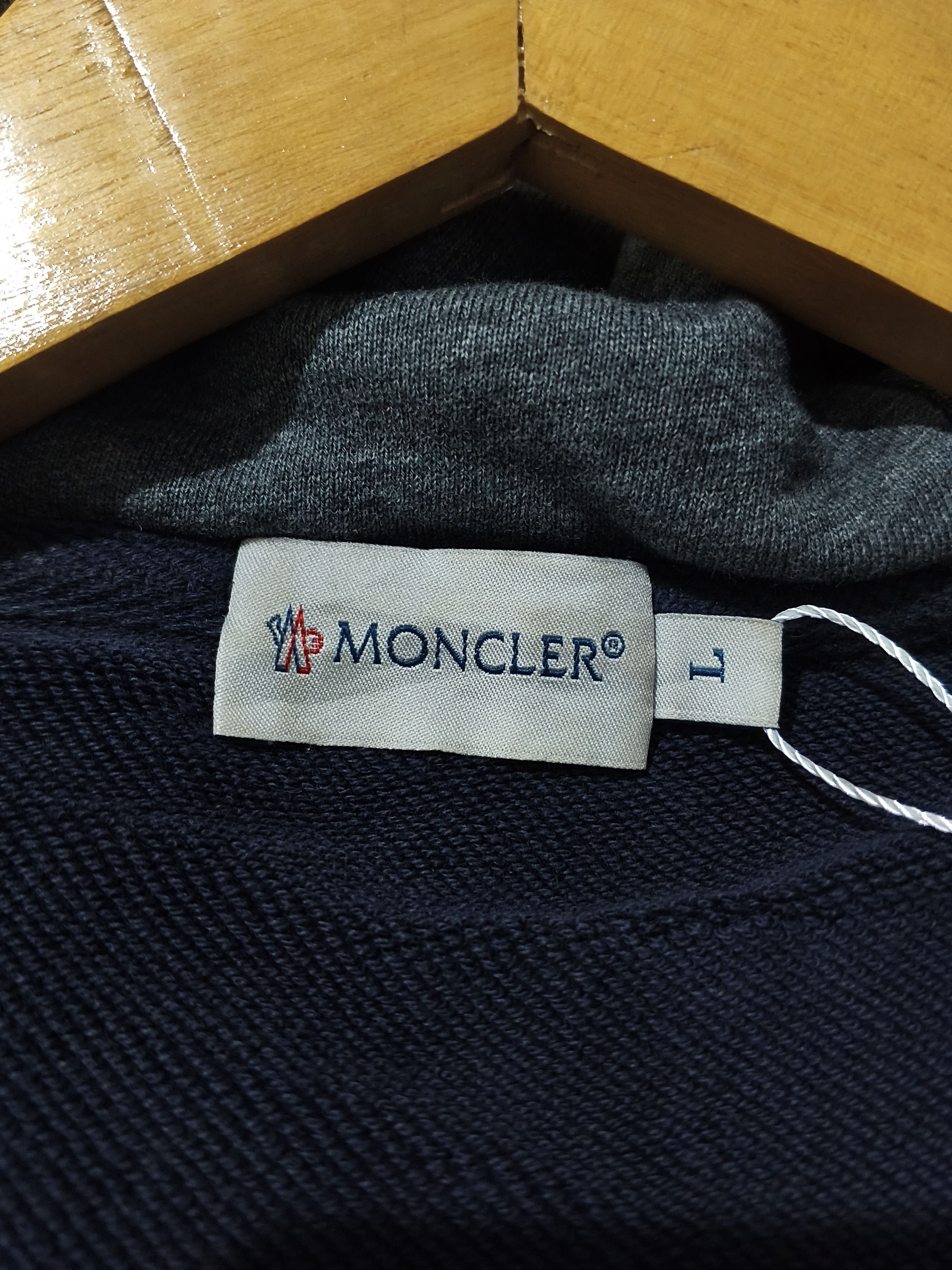 Moncler Moncler Maglia Cardigan Navy Gamme Blue Zip Hoodie Size US L / EU 52-54 / 3 - 11 Thumbnail