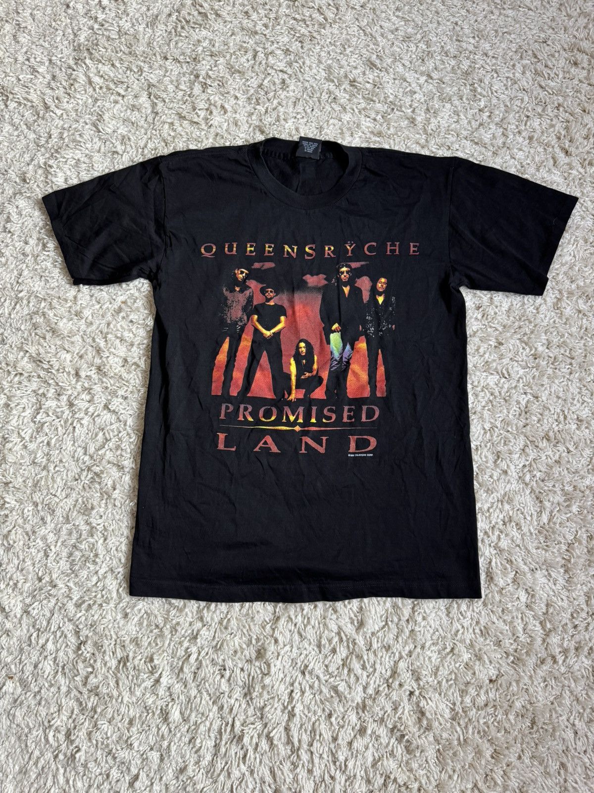 Band Tees Queensryche 1995 T-Shirt Vintage Made in USA Size US M / EU 48-50 / 2 - 1 Thumbnail