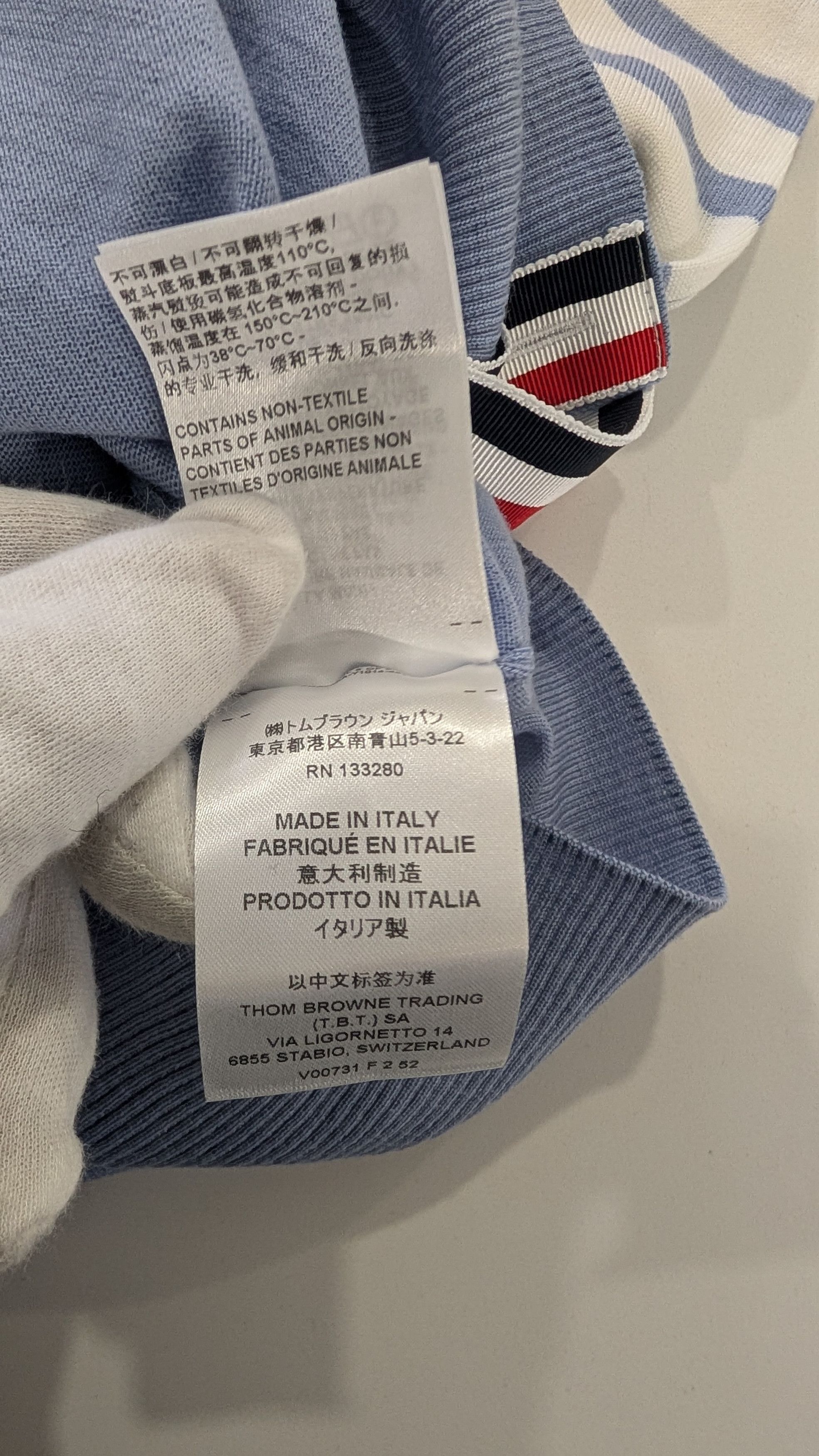 Thom Browne Thom Browne Women's Relaxed Fit 4-Bar Merino Wool Sweater Size XS / US 0-2 / IT 36-38 - 15 Thumbnail
