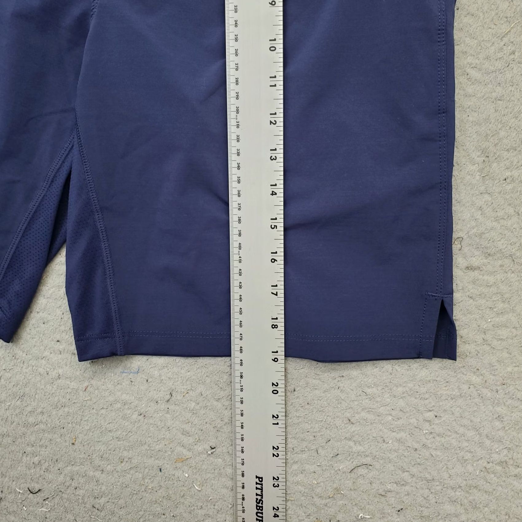 Fabletics Fabletics Mens 30 Multicolor Activewear Shorts Elastic Waist Pockets Lined Slash Pocket Size US 30 / EU 46 - 3 Thumbnail
