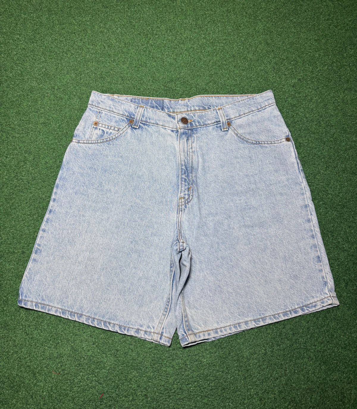 Levi's Vintage Clothing Vintage 90s Levi’s 950 Womens 13 High Waist 9” Denim Shorts Size 33" - 3 Thumbnail