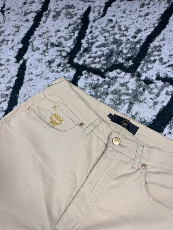 MCM MCM vintage chino pants beige logo 33 Size US 33 - 5 Thumbnail
