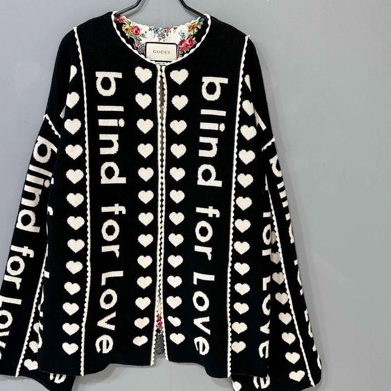 Gucci Gucci Size OS Show black and white knitted cardigan jacket Size US XS / EU 42 / 0 - 2 Thumbnail
