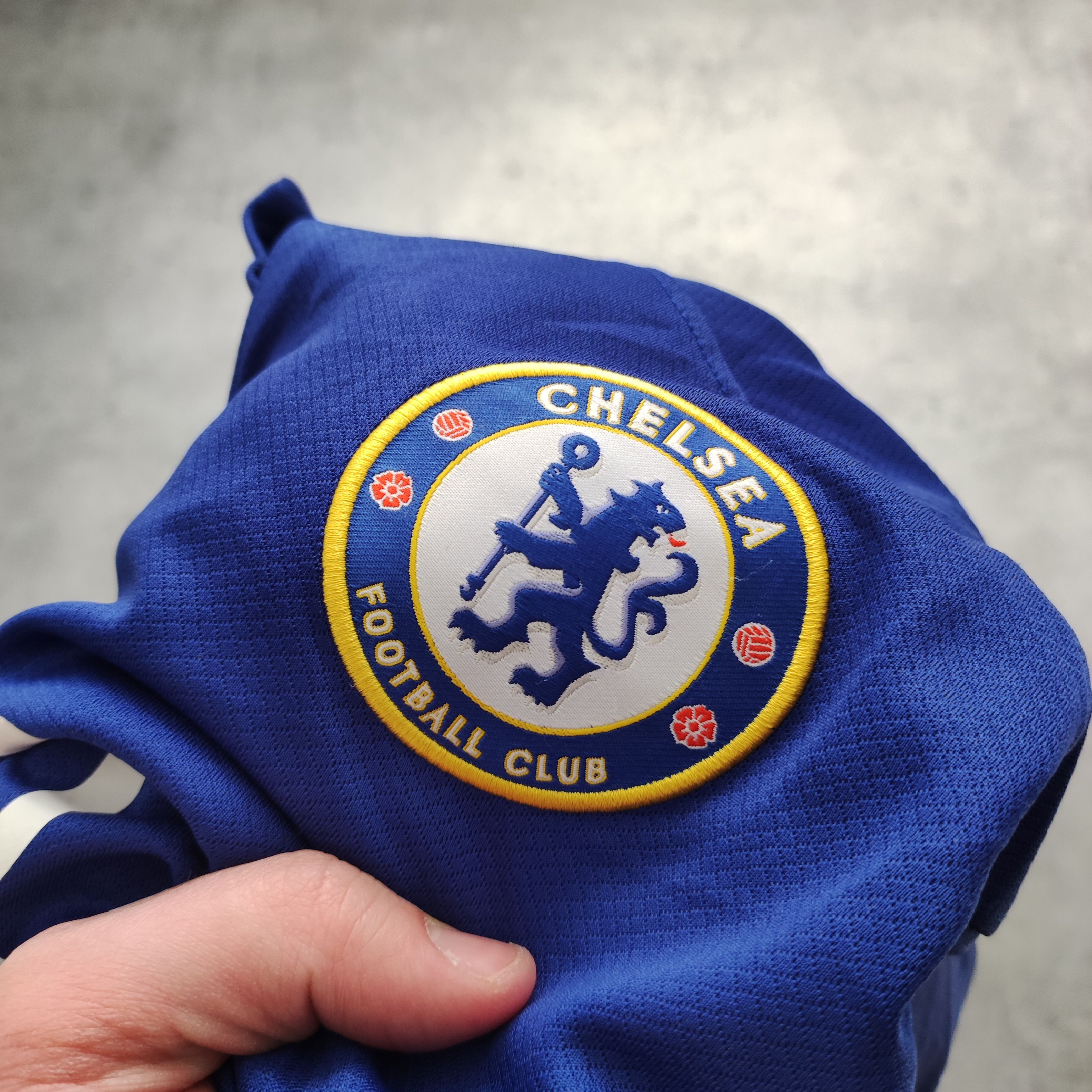 Chelsea Soccer × Nike RARE Nike x Chelsea London 2022 Home Football Jersey Size US L / EU 52-54 / 3 - 6 Thumbnail