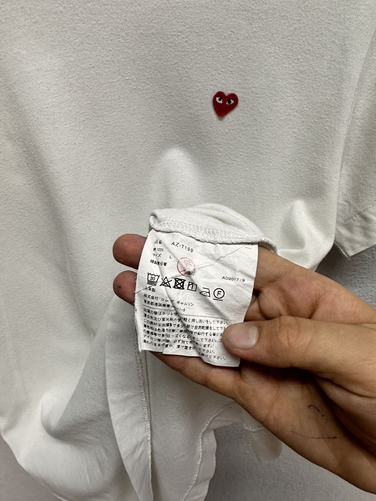 Comme des Garcons × Designer × Japanese Brand Comme Des Garcons Green Love Logo Tee Japan 🇯🇵 Size L / US 10 / IT 46 - 9 Thumbnail