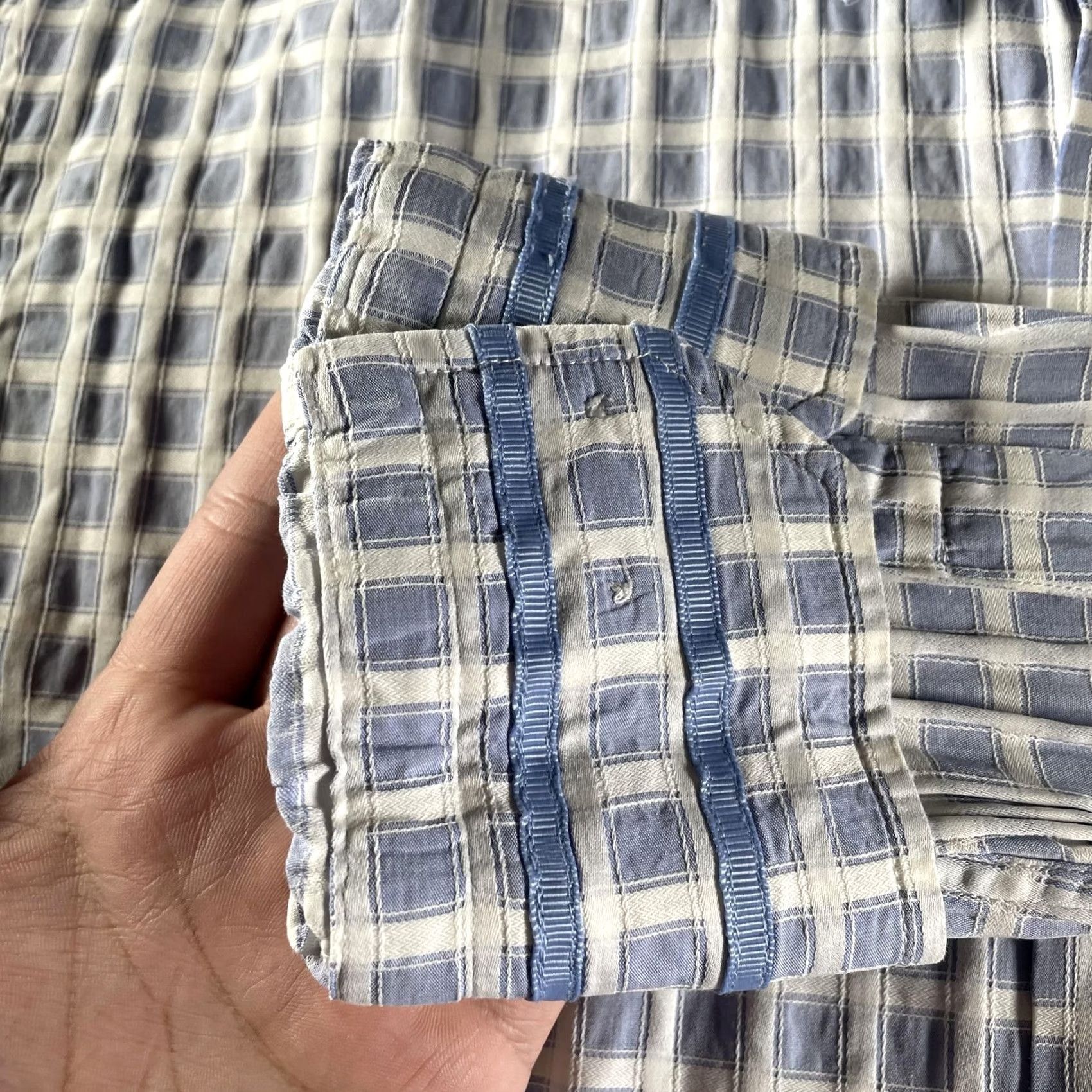 Robert Graham VINTAGE? No. Robert Graham Shirt Mens XL Blue White Check Long Sleeve Button Classic Fit Size US XL / EU 56 / 4 - 2 Thumbnail