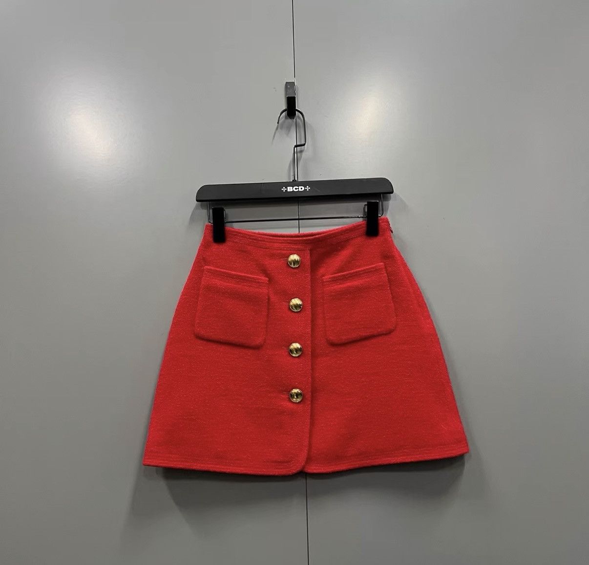Miu Miu Miu Miu Red Fleece Mini Skirt with Pockets J41 Size 26" / US 2 / IT 38 - 1 Thumbnail