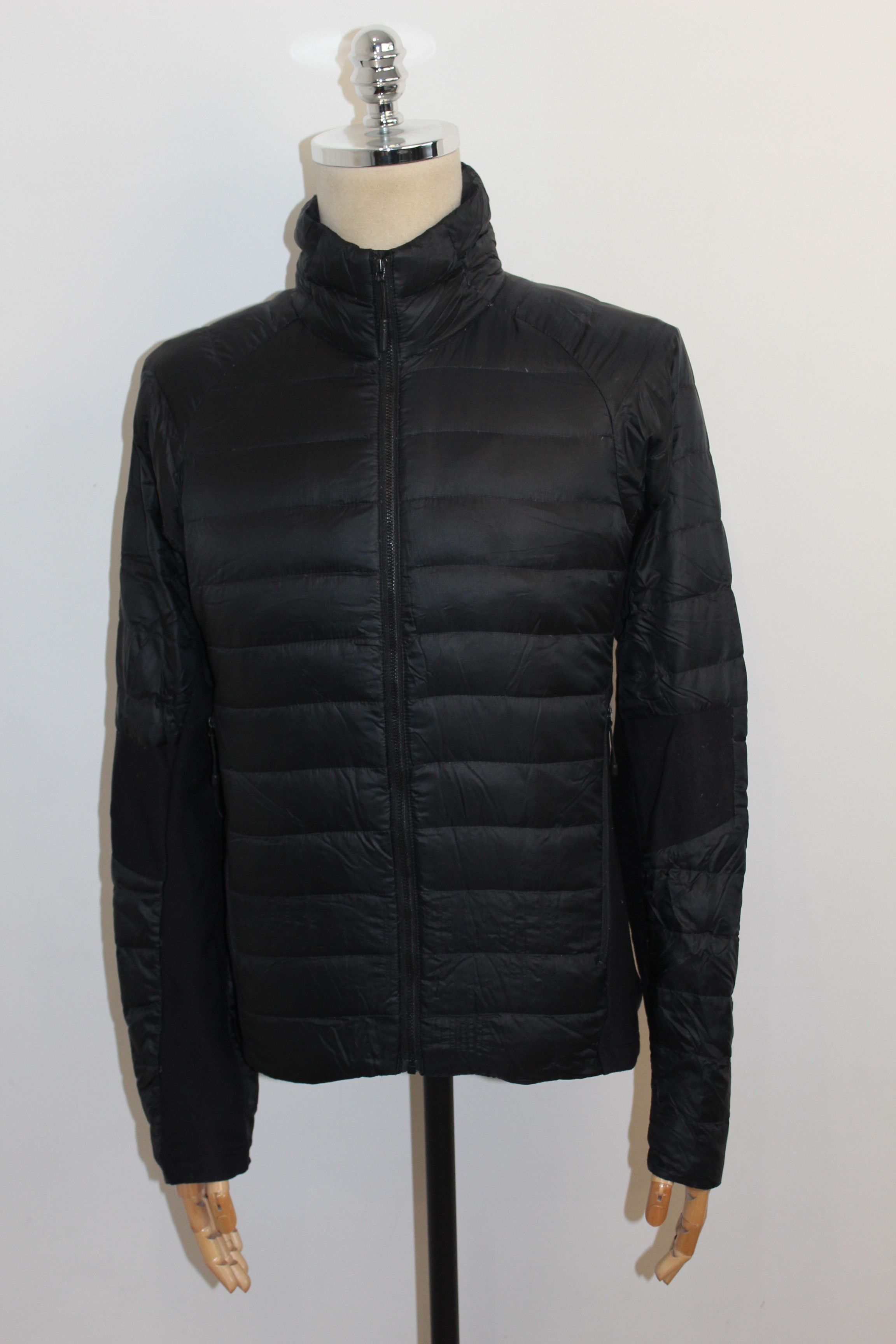 The North Face The North Face Black Quilted Jacket Size M Size US M / EU 48-50 / 2 - 2 Thumbnail
