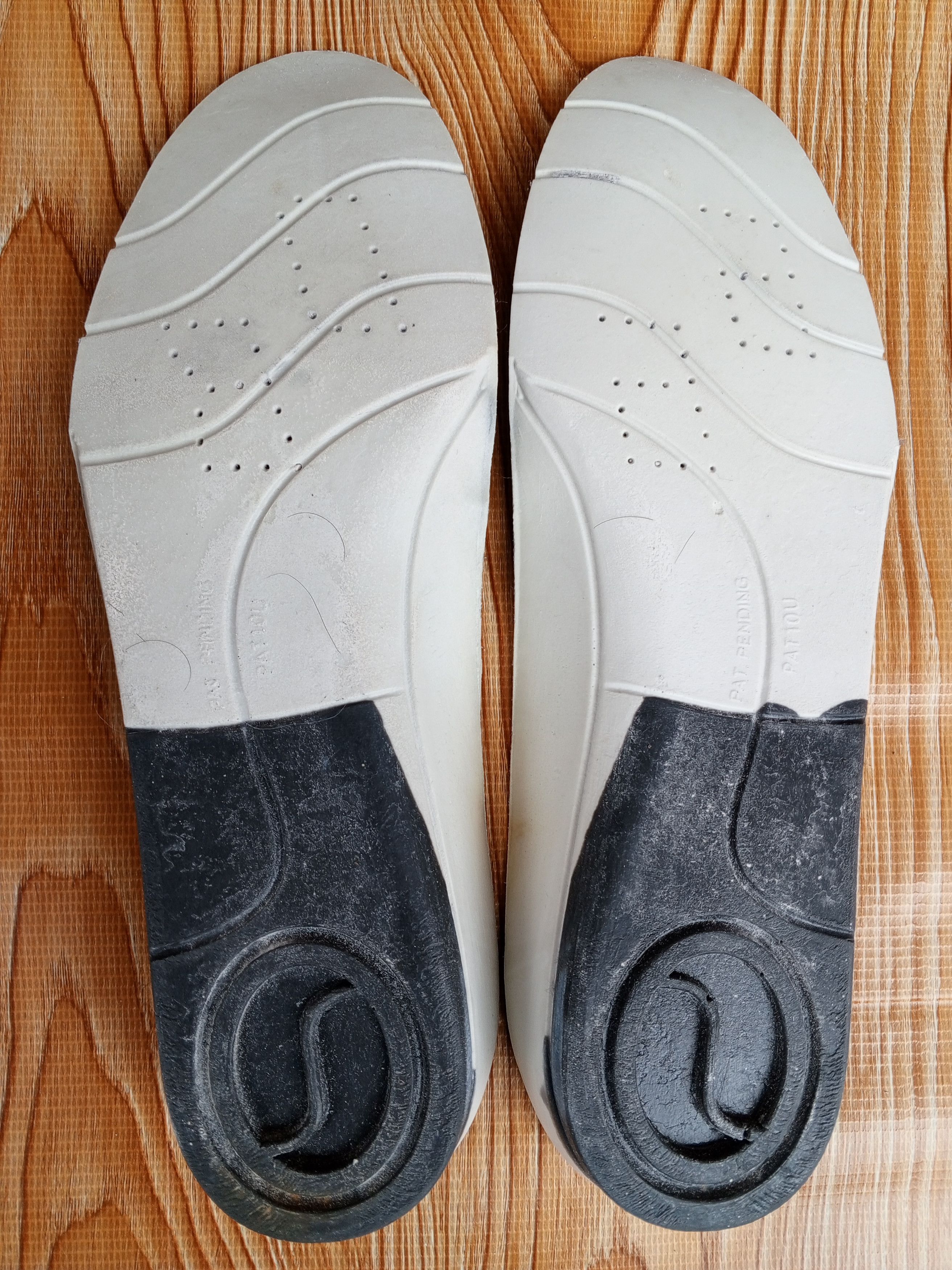 Golden Goose Golden Goose Slide Size US 9 / EU 42 - 12 Thumbnail