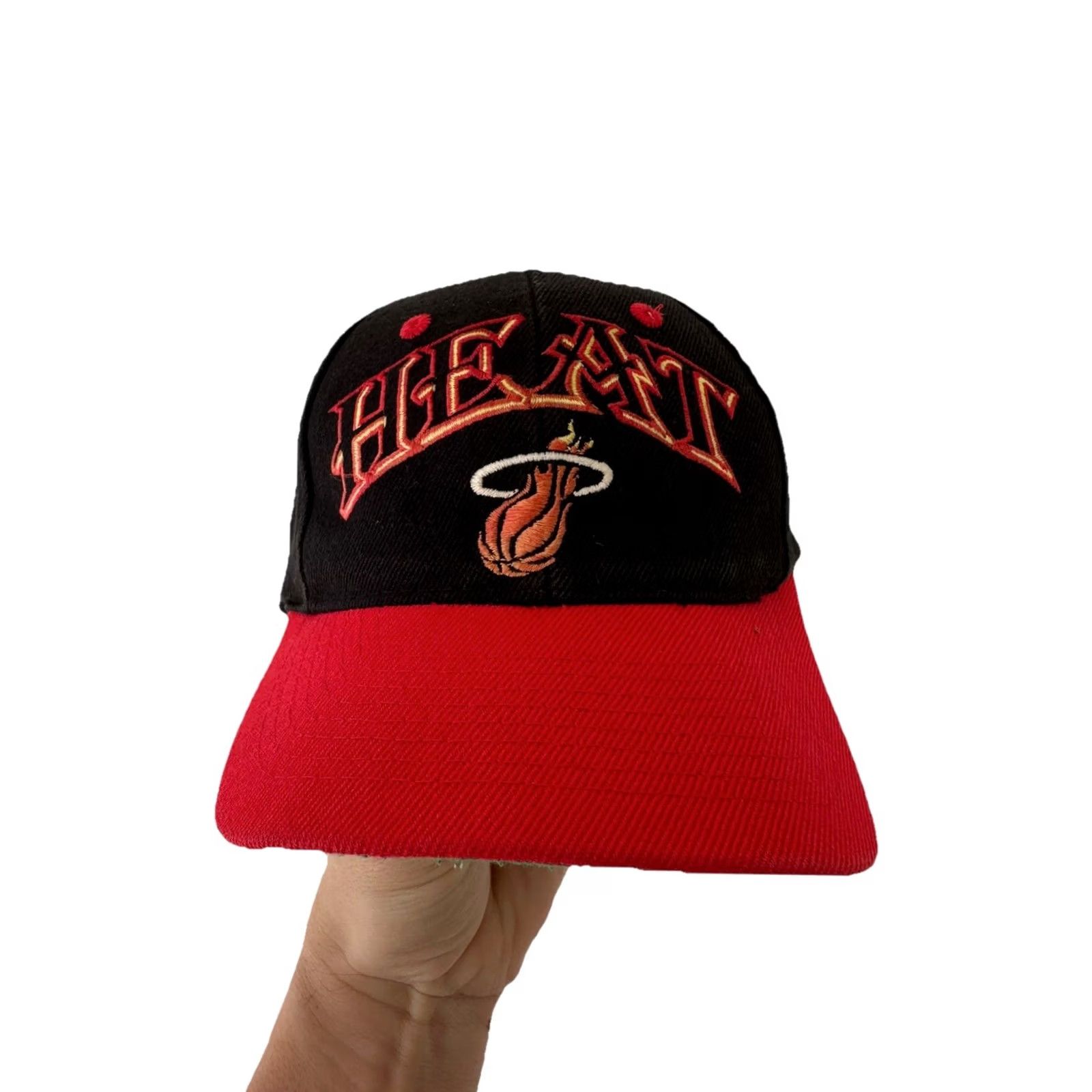 NBA VINTAGE 90s Miami Heat Snapback Hat Red Black Adjustable NBA Cap RARE Two Tone Mens Adjustable Black 90s Cap/Hat Size ONE SIZE - 2 Thumbnail