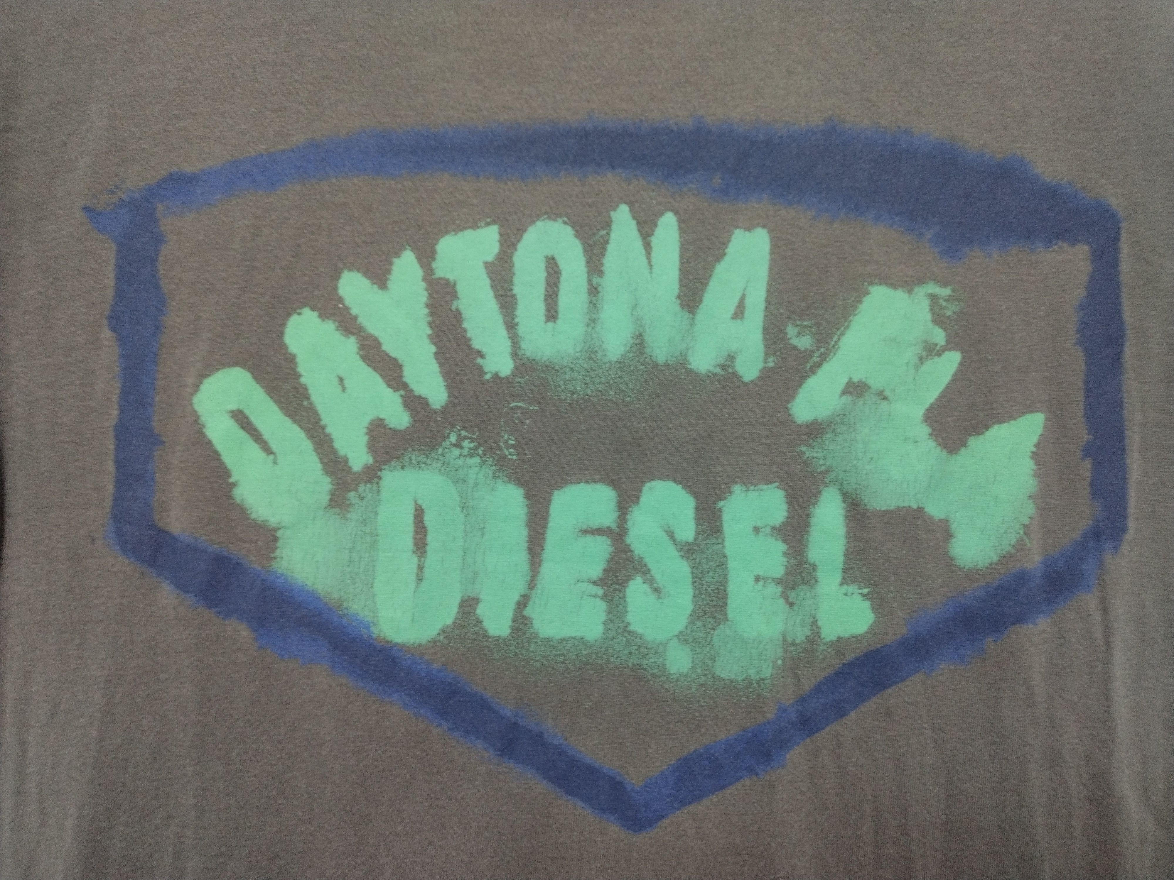 Diesel Daytona Painted Box Logo Nice Design T Shirt Size US M / EU 48-50 / 2 - 6 Thumbnail