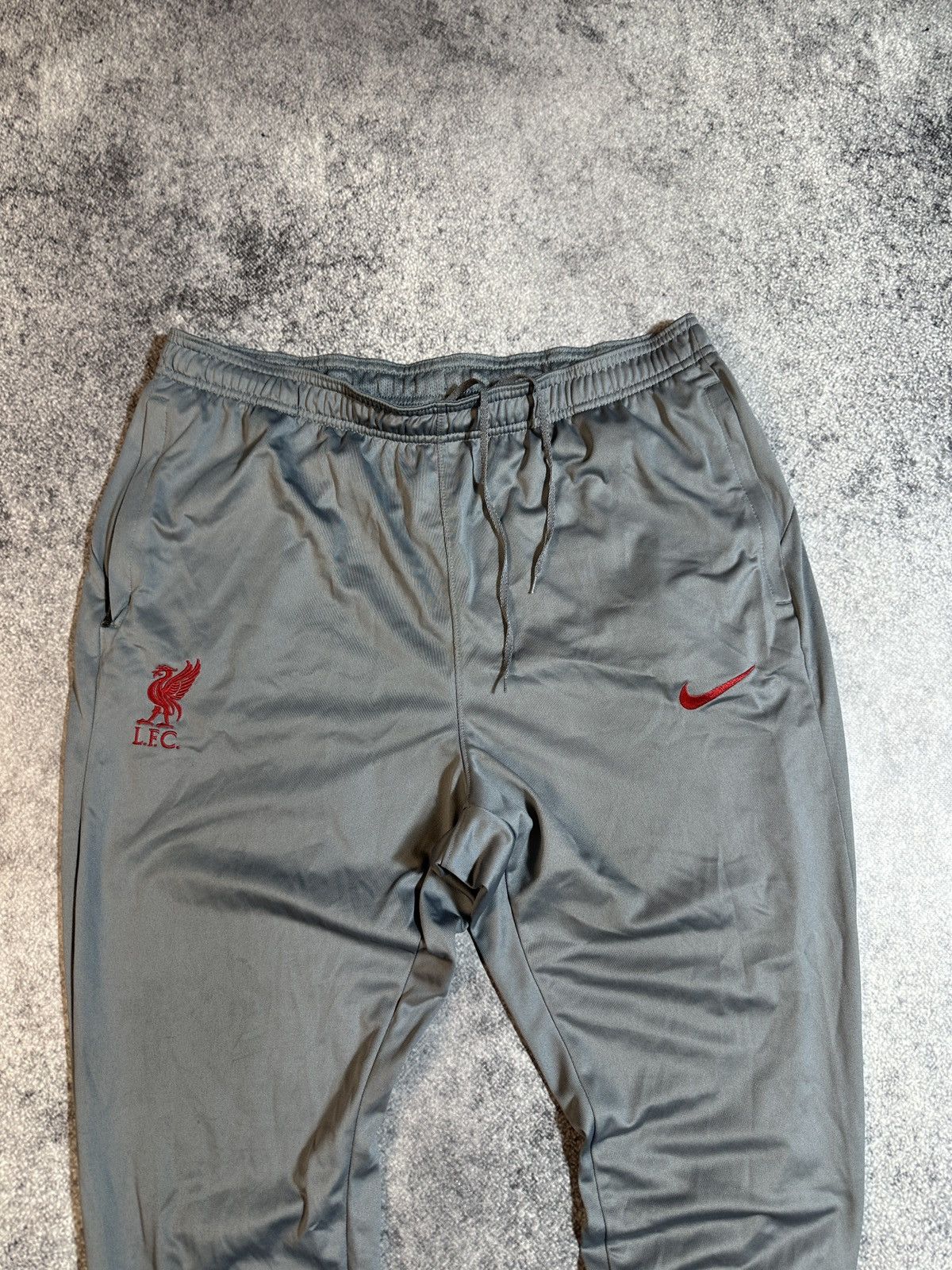 Nike Nike Liverpool Soccer Pants Streetwear Style Casual Rare XL Size US 36 / EU 52 - 2 Thumbnail