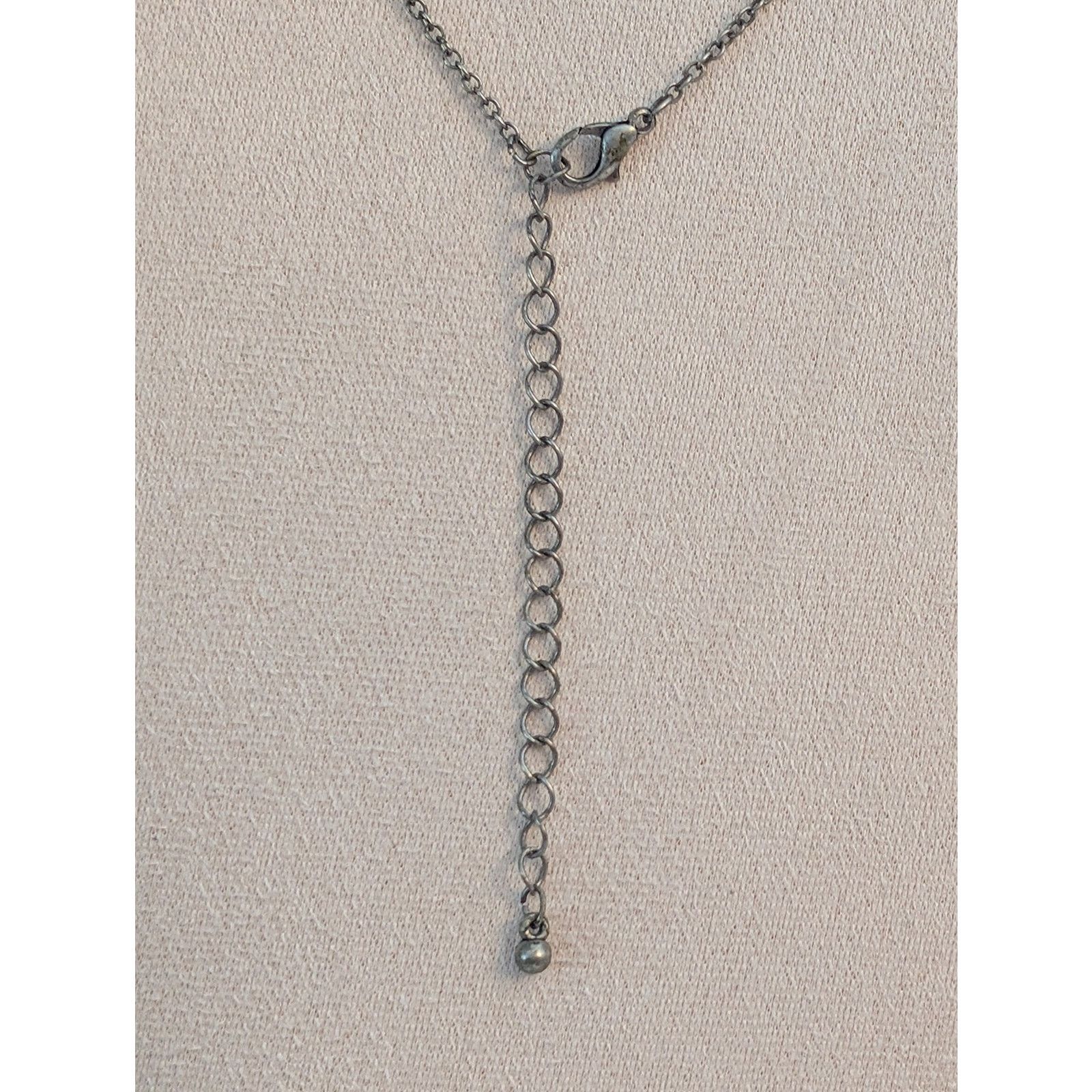 Vintage VTG 16" Silver-Tone Rhinestone & Marcasite Pendant Necklace Size ONE SIZE - 3 Thumbnail
