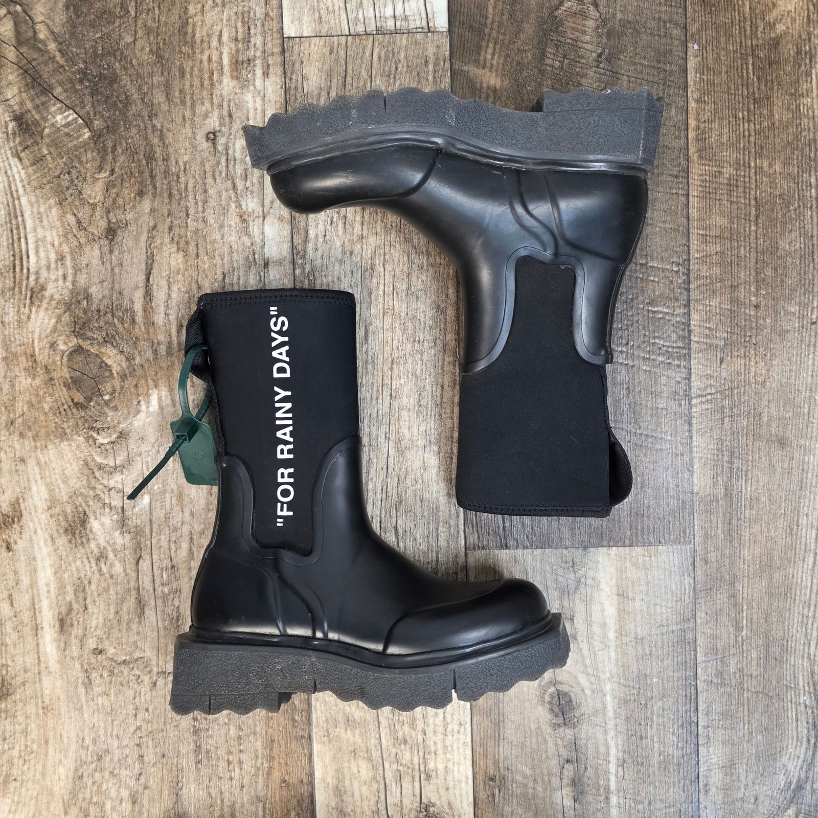 Off-White Off-White Sponge Rubber Rain Boot For the Rainy Days B Size US 6 / IT 36 - 5 Thumbnail