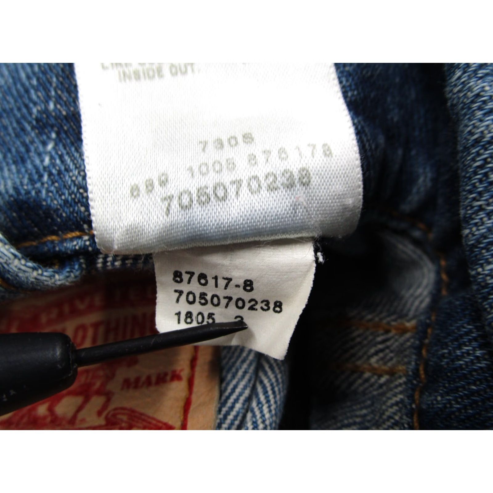 Levi's Levi's Jacket Mens Medium Blue Denim Button Up Standard Trucker Work 70507 Size US M / EU 48-50 / 2 - 4 Thumbnail
