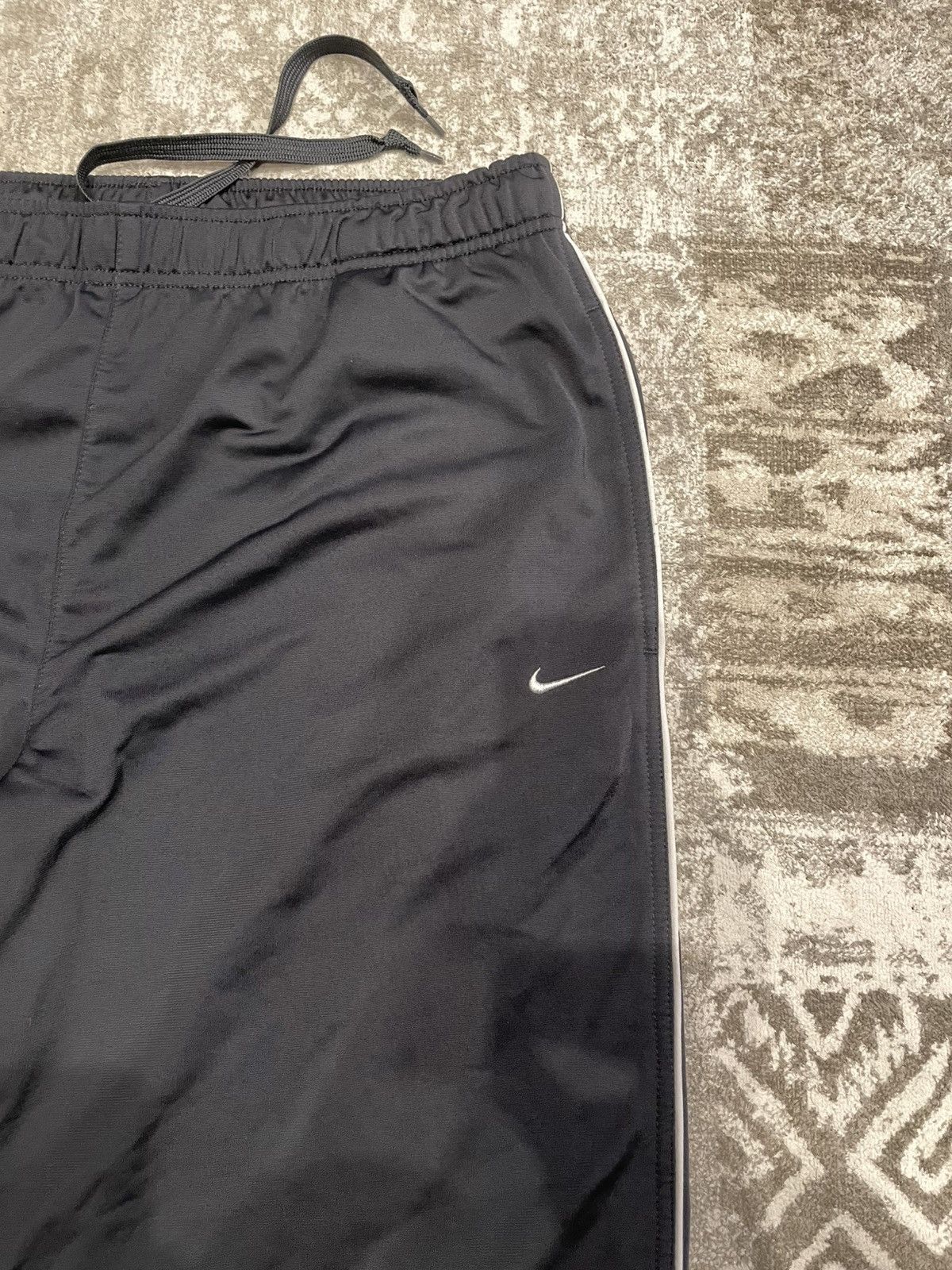 Nike × Vintage Baggy Vintage 00’s nike track pants Size US 34 / EU 50 - 2 Thumbnail
