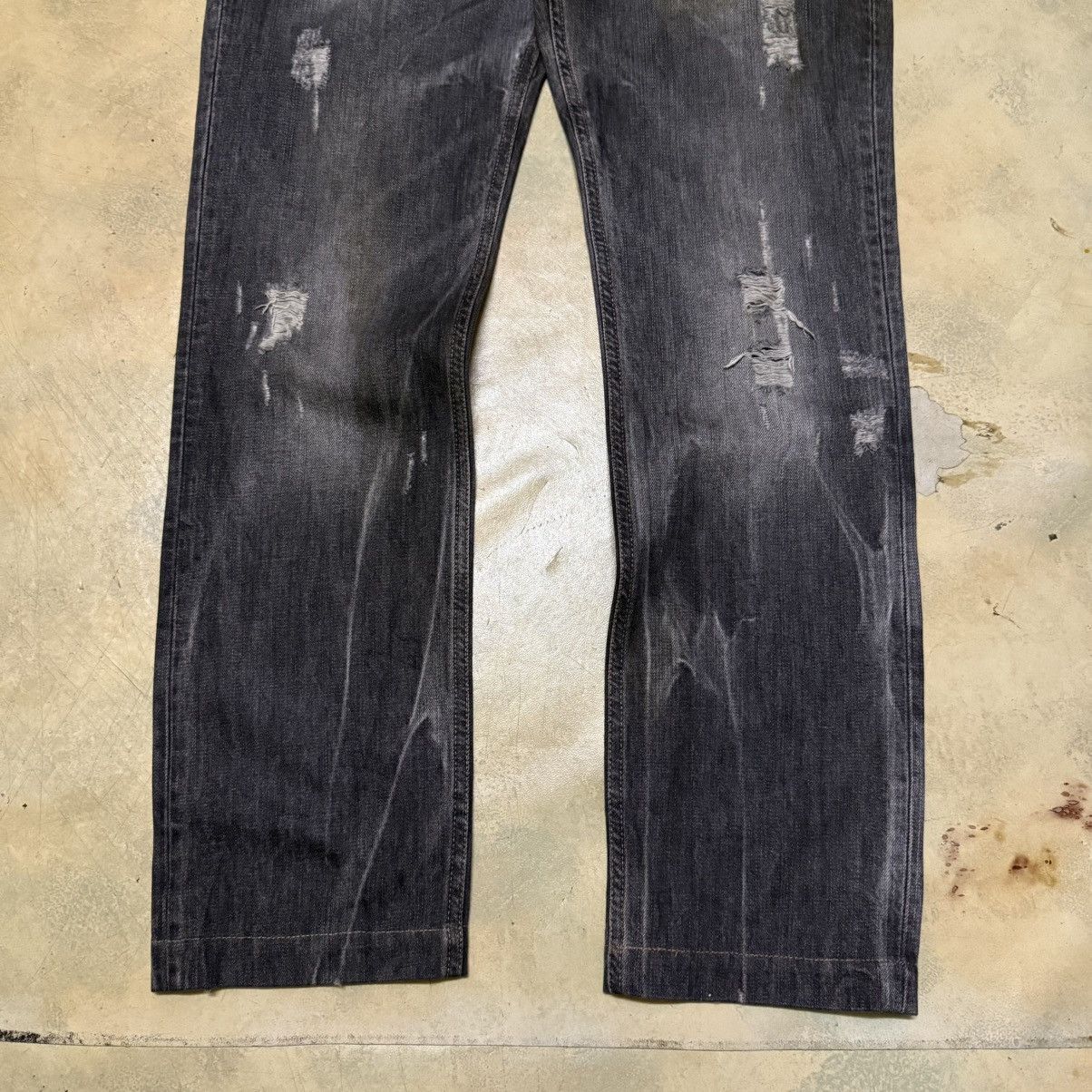 Dolce & Gabbana Dolce & Gabbana Distressed Denim Jeans Size US 33 - 5 Thumbnail